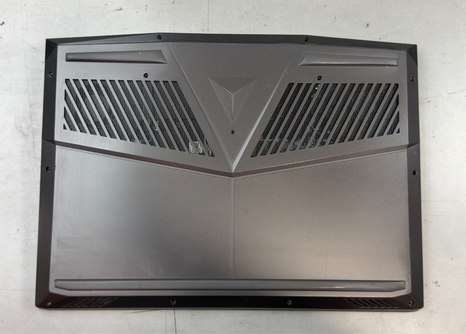 Lenovo Legion Y545 i7-9750H / 16GB RAM / RTX 2060 / NO SSD -RL6103
