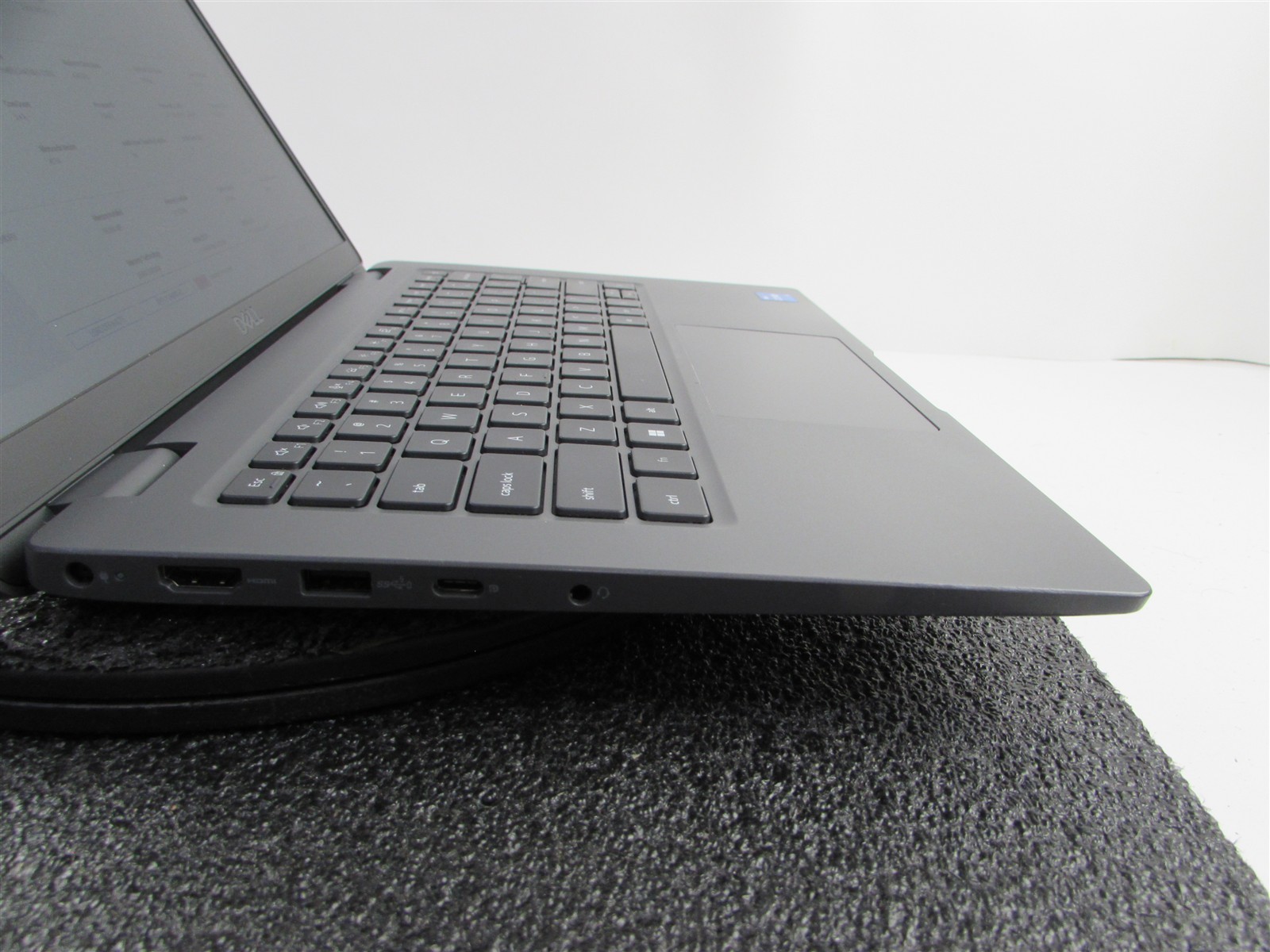 DELL LATITUDE 3440 1366X768 14″ CORE I5-1335U 256GB SSD 16GB RAM NO O.S