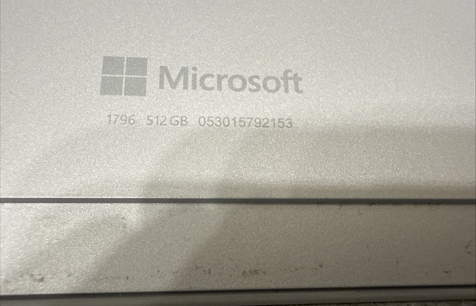 Microsoft Surface Pro 6 12.3″ i7-8650U 16GB RAM 512GB SSD Without AC Adapter