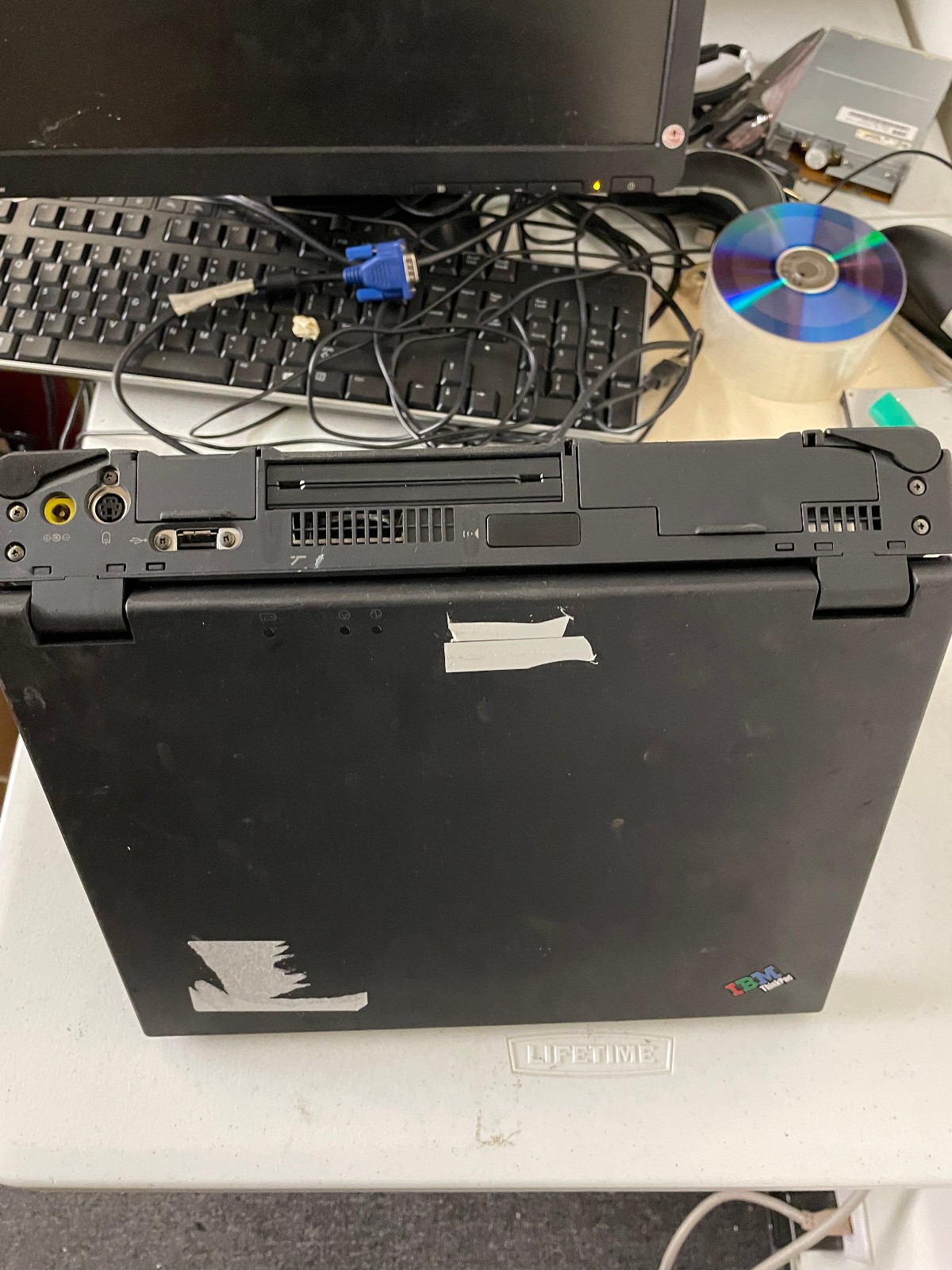 VINTAGE IBM THINKPAD 770 With OS/2 Warp Verion 3 Installed