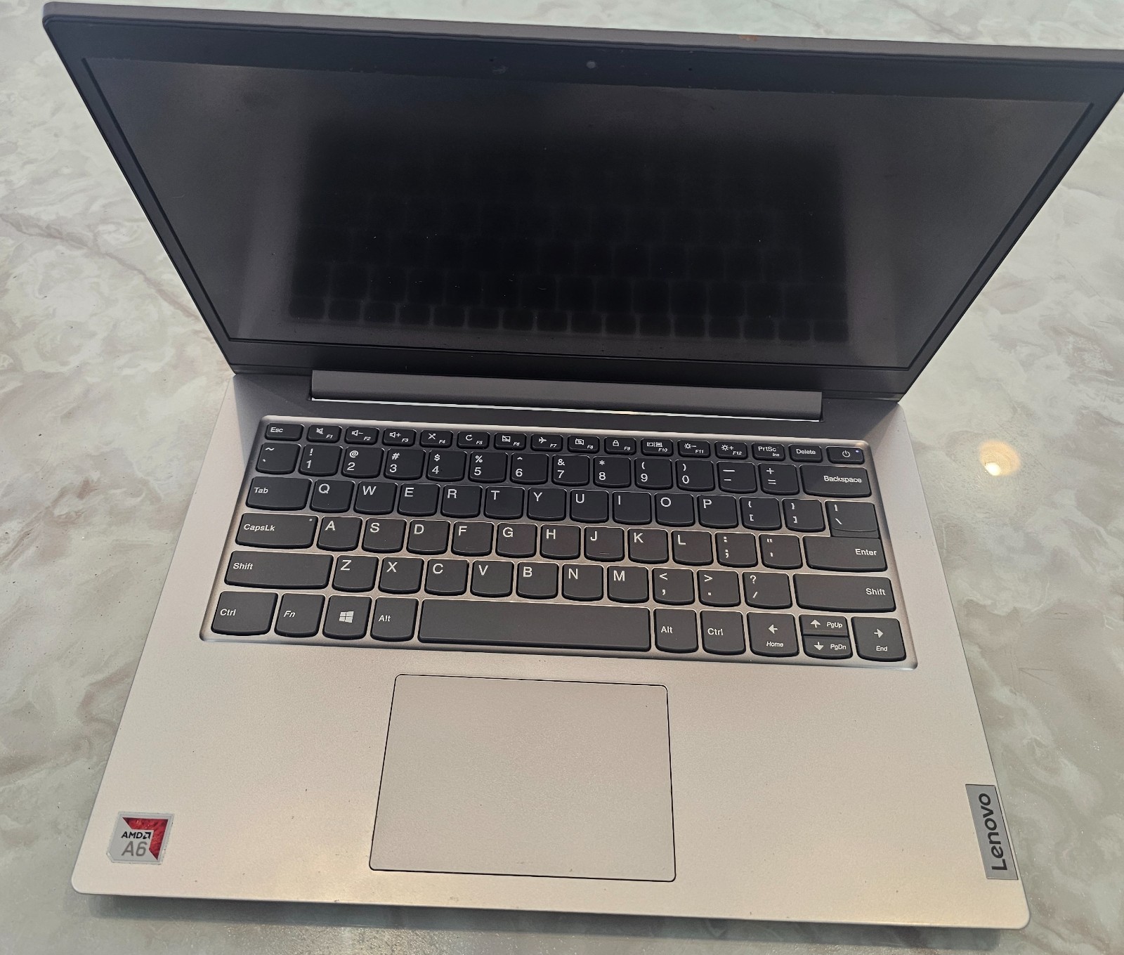 Lenovo Ideapad Slim 1-14AST-05 AMD A6-9220e RADEON R4 4GB RAM 64GB SSD
