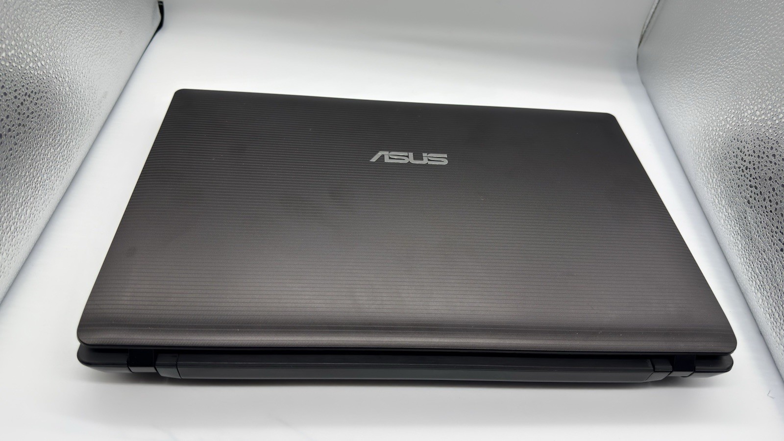 ASUS K53E 15.6″ Laptop Intel Core i7-2670QM 8GB RAM 750 GB Hard Drive