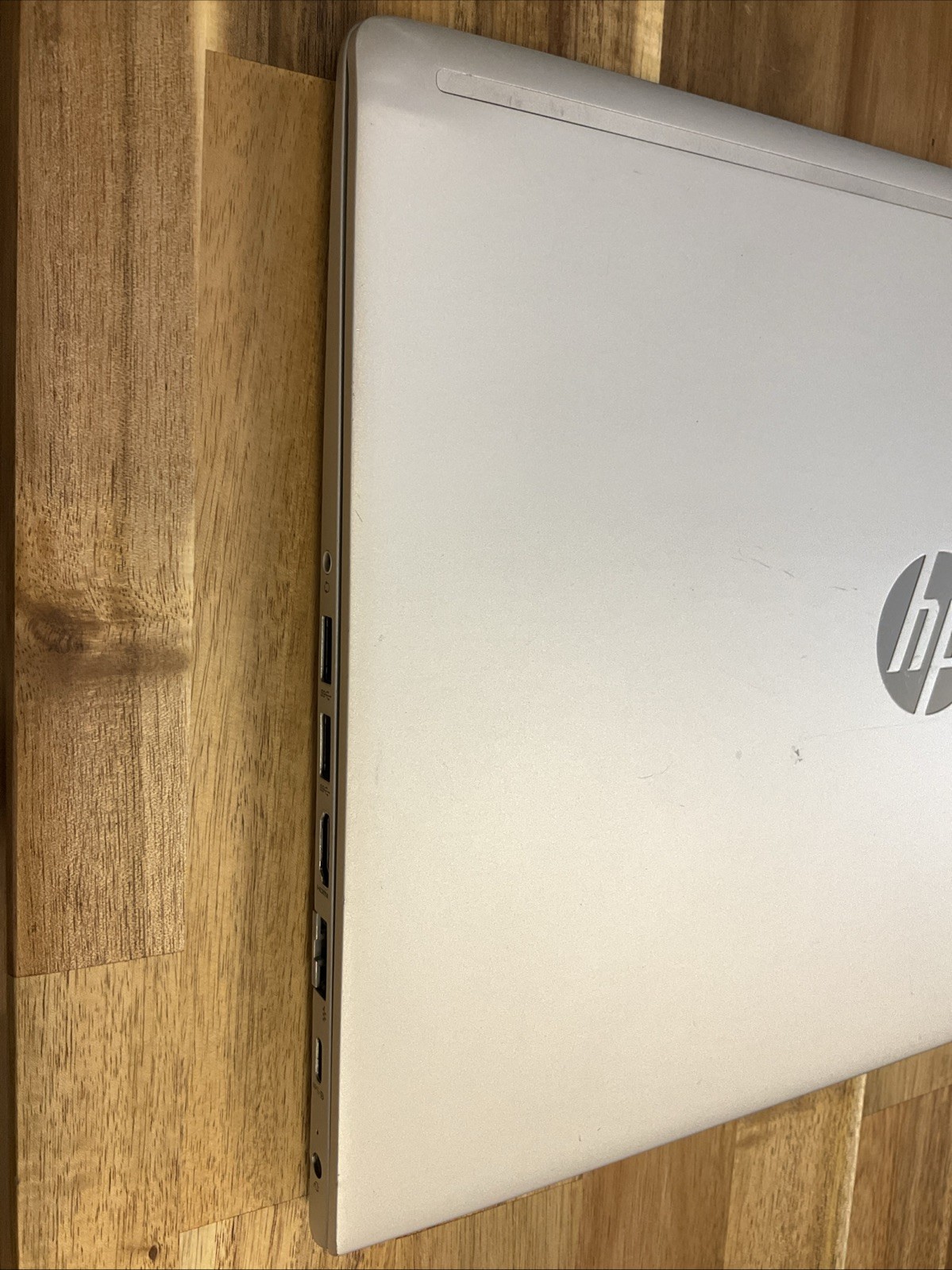 HP PROBOOK 440 G6 INTEL CORE I3-8145U 2.10GHZ 8GB RAM 128gb Ssd
