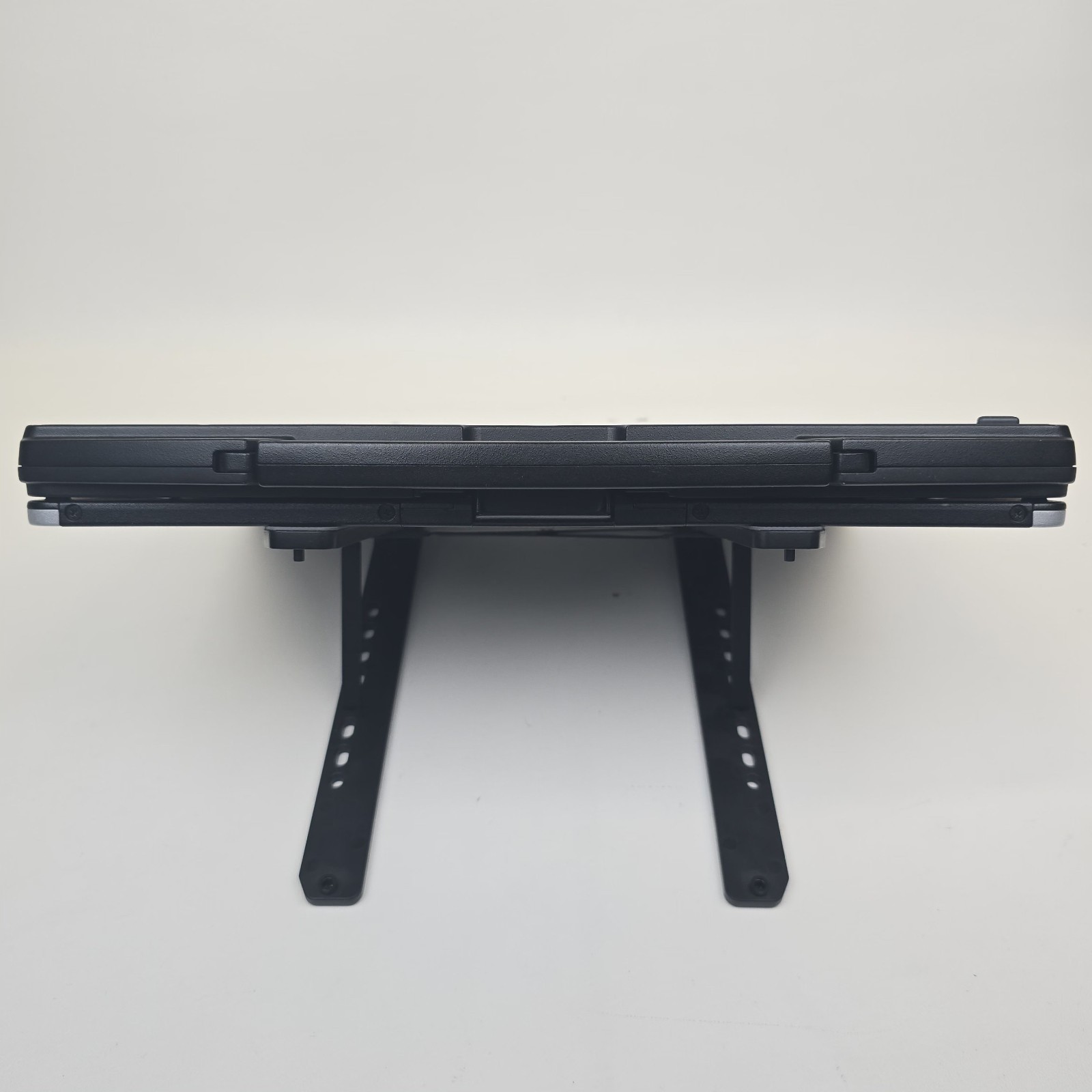 Panasonic Toughbook FZ-55 MK2 FHD Touch I7-1185G7 32GB 512 NO OS/AC – BAD LCD