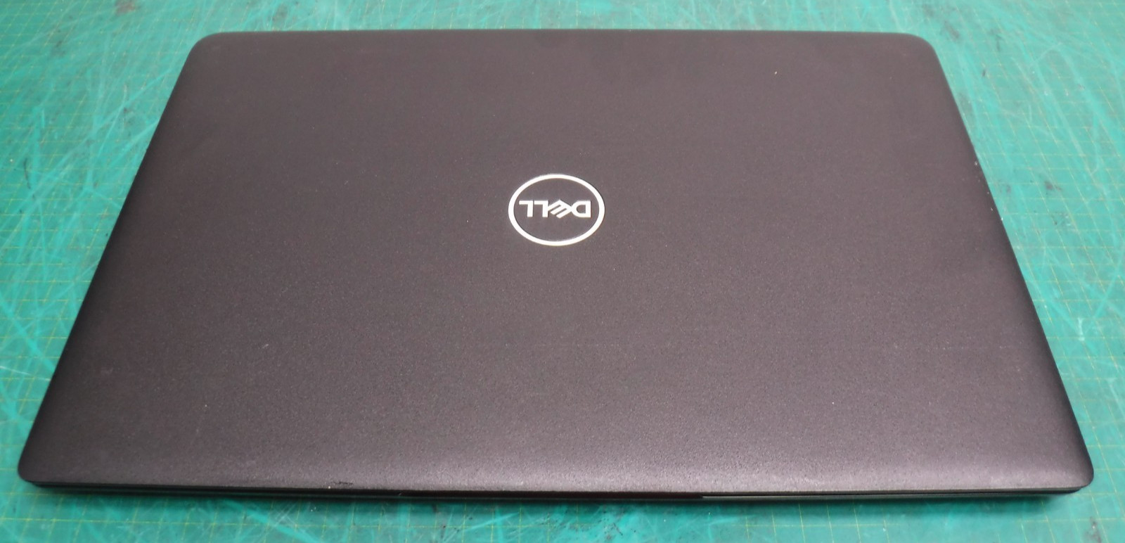 Dell Latitude 3500 Laptop i5‑8265U 8GB RAM 15.6″ No HDD/OS · Excellent Battery