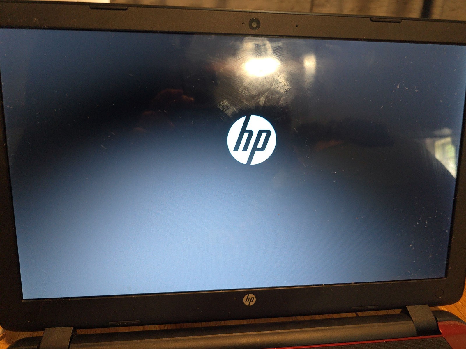 HP Laptop – 15-f272wm