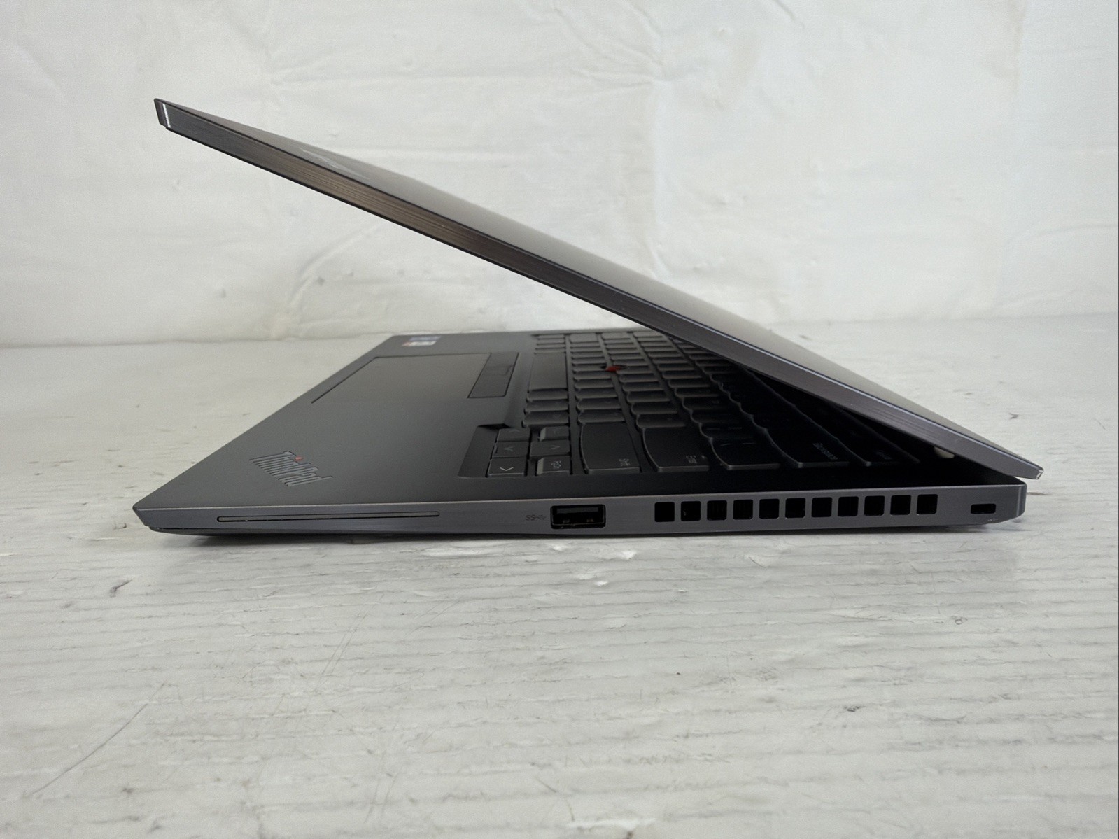Lenovo ThinkPad T14s Gen 2 Laptop i7-1185G7 16GB 14 FHD 256GB NVMe Win 11 Pro