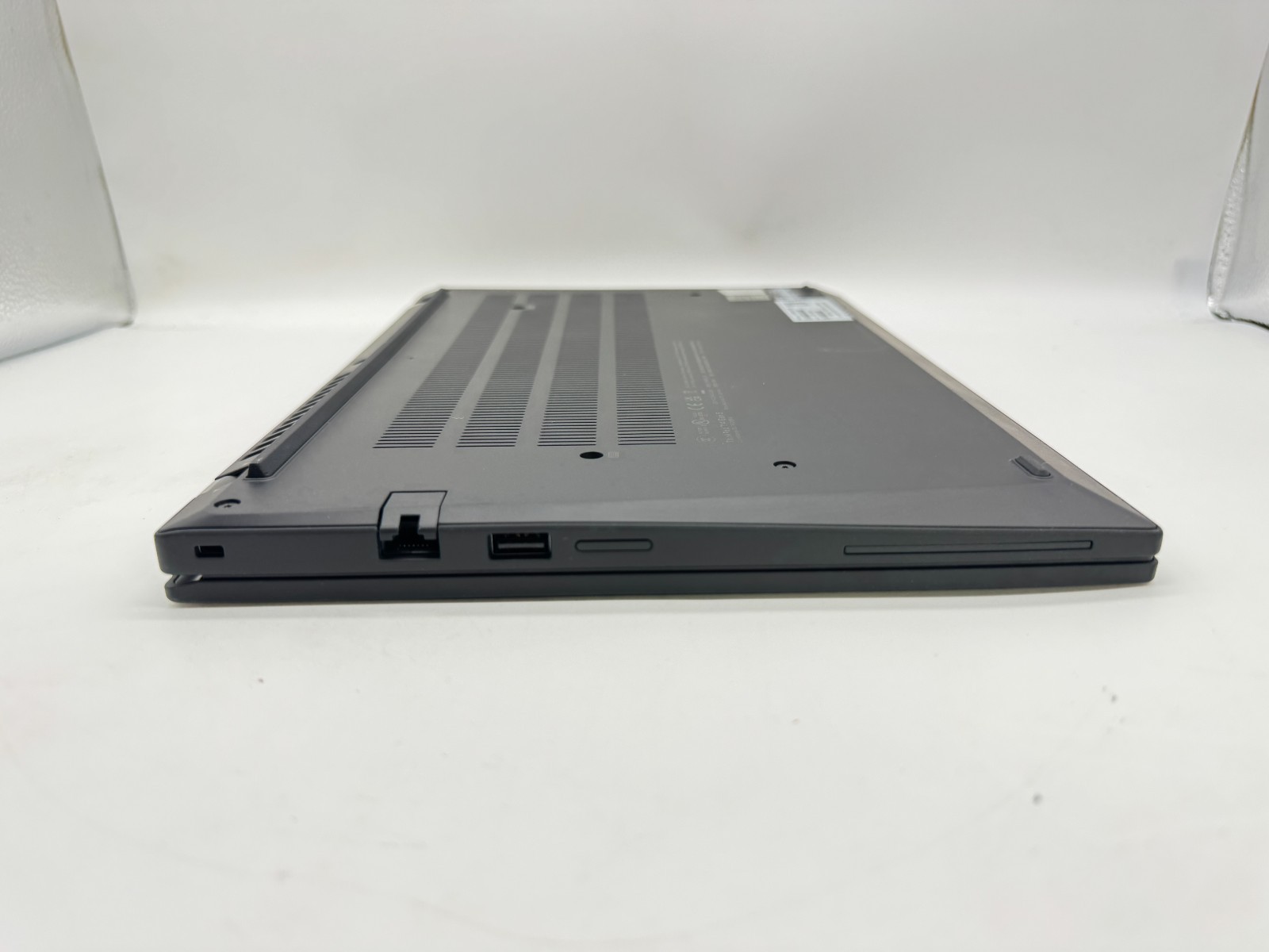 2025 Lenovo ThinkPad T14 Gen 5 intel Ultra 5 135U 16GB Ram 256GB SSD Excellent
