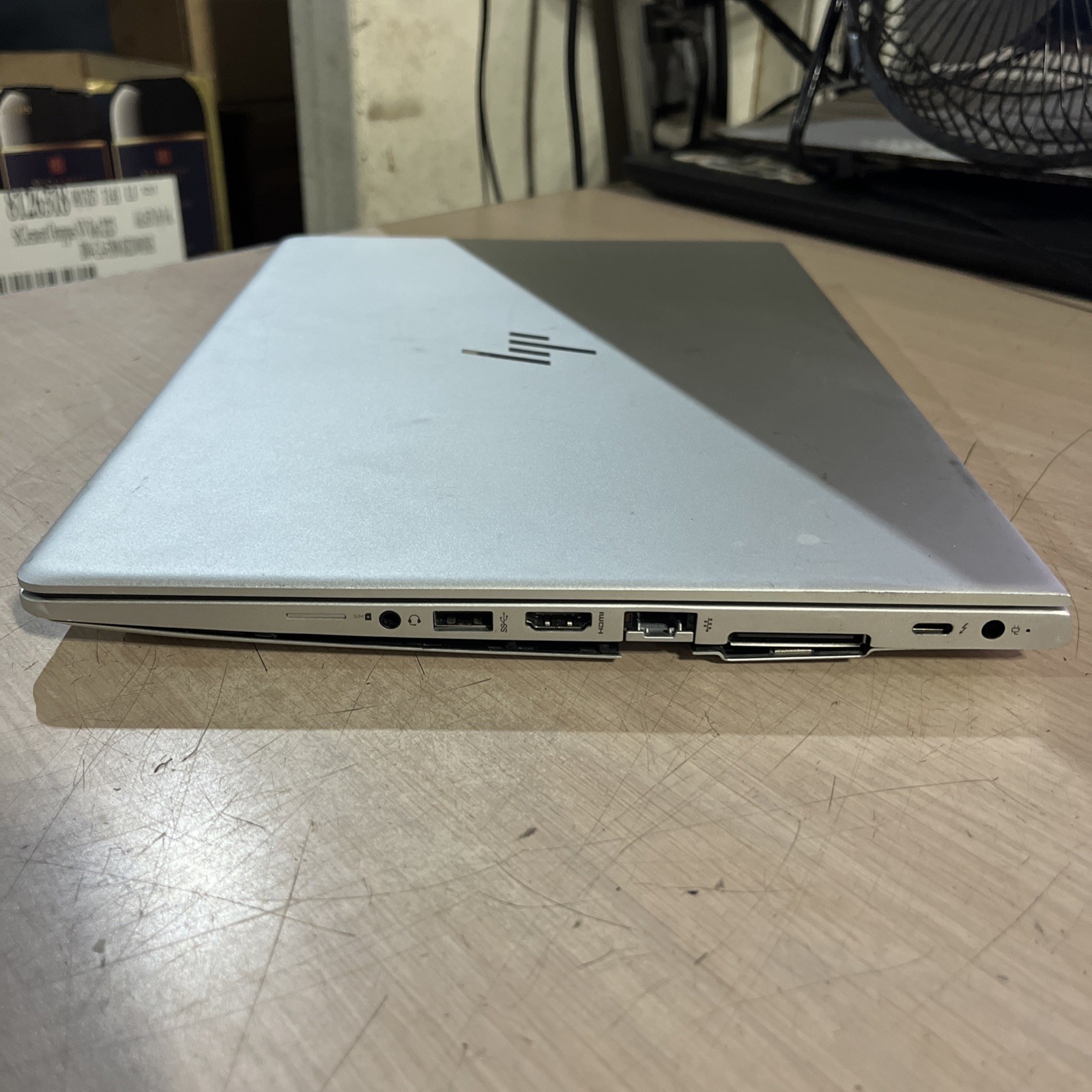 HP ELITEBOOK 830 G5 INTEL CORE I7-8650U 1.90GHZ 8GB RAM NO HD