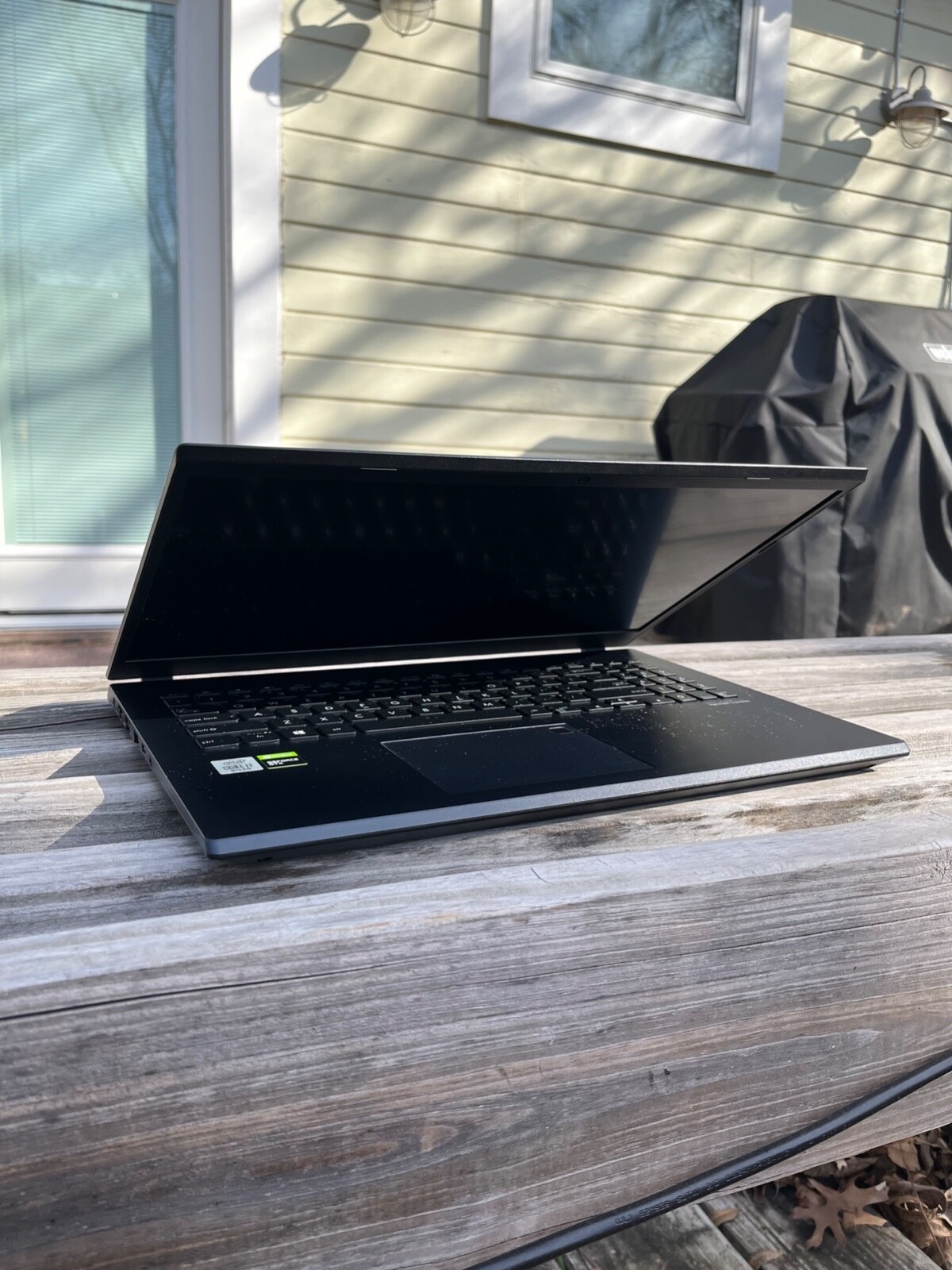 Asus Vivobook, Intel i7 10th Gen, GTX 1050ti, 17.5in, 512GB SSD