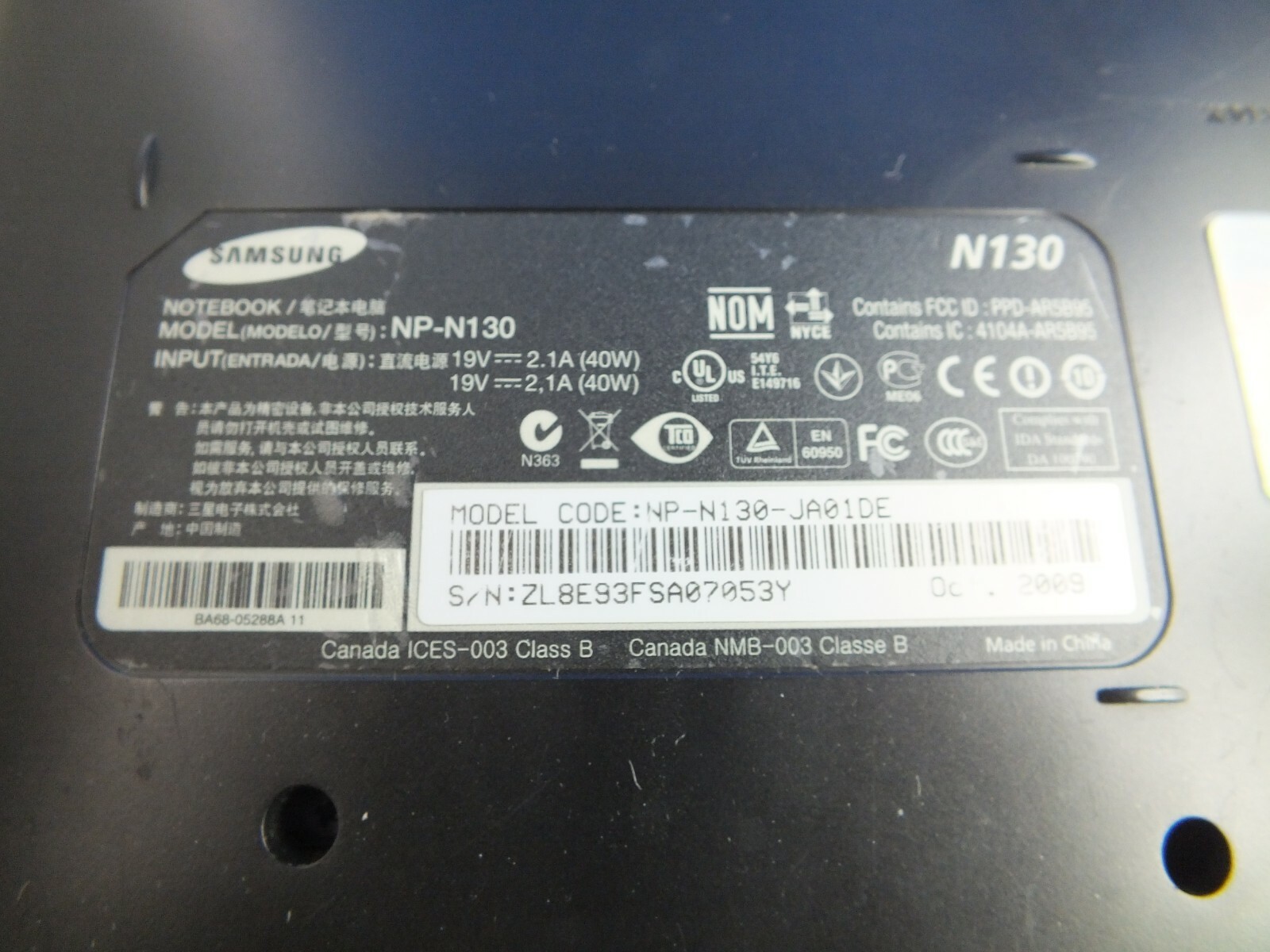 Samsung N130 Netbook L 10 inch L F with Case with EXTRAS I Windows 7 Professional
