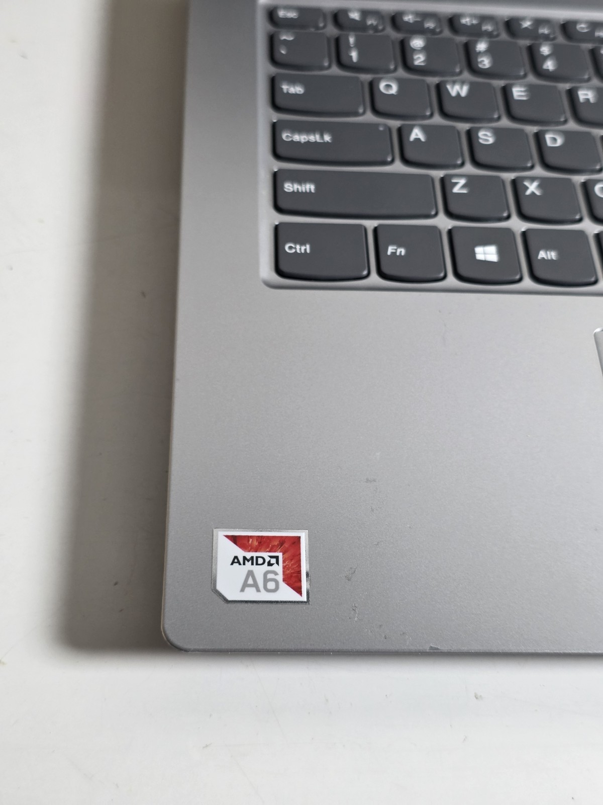 Lenovo IdeaPad Slim 1-14AST-05, AMD A6-9220e @1.60Ghz, 4GB RAM, 64GB SSD, W10