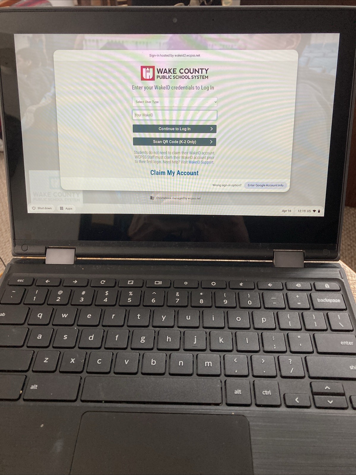 Lenovo 300e Chromebook 2nd Gen 82CE FOR PARTS* As Found.