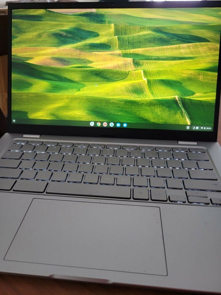 ASUS Chromebook C425 Clamshell Laptop, 14″