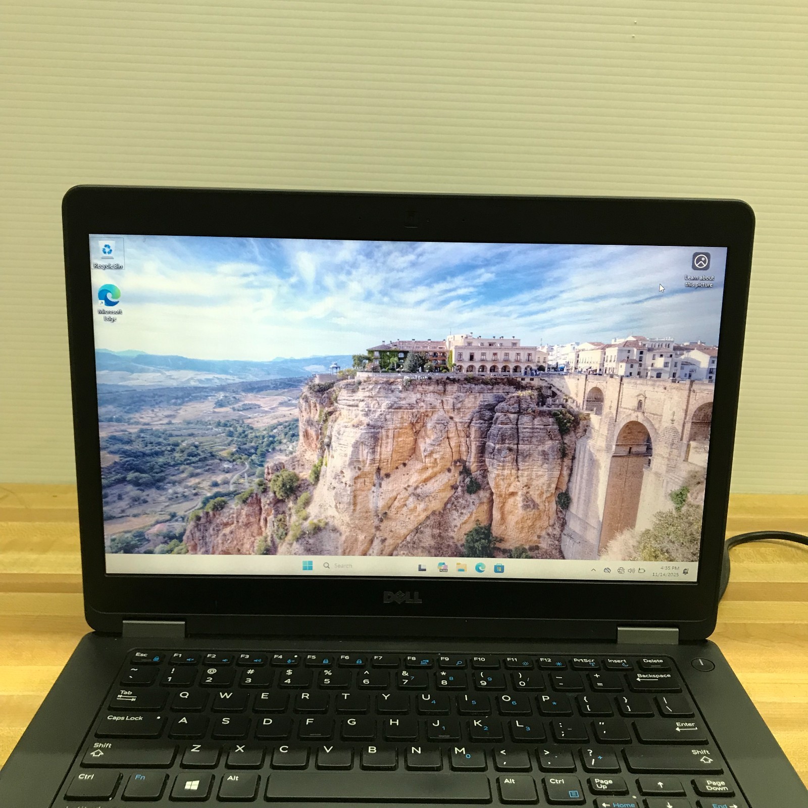 DELL LATITUDE E5470 14″ FULL HD i5-6200U 8GB RAM 512GB SSD (Windows 11 Pro)