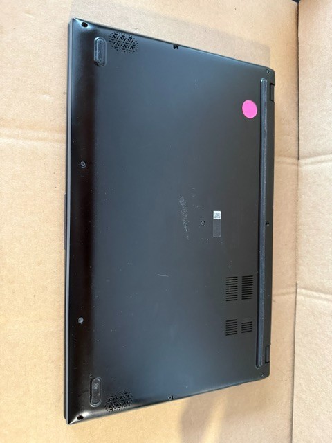 ASUS VivoBook F512D Ryzen 3 3250U 256GB SSD 20GB RAM (No Charger Included)