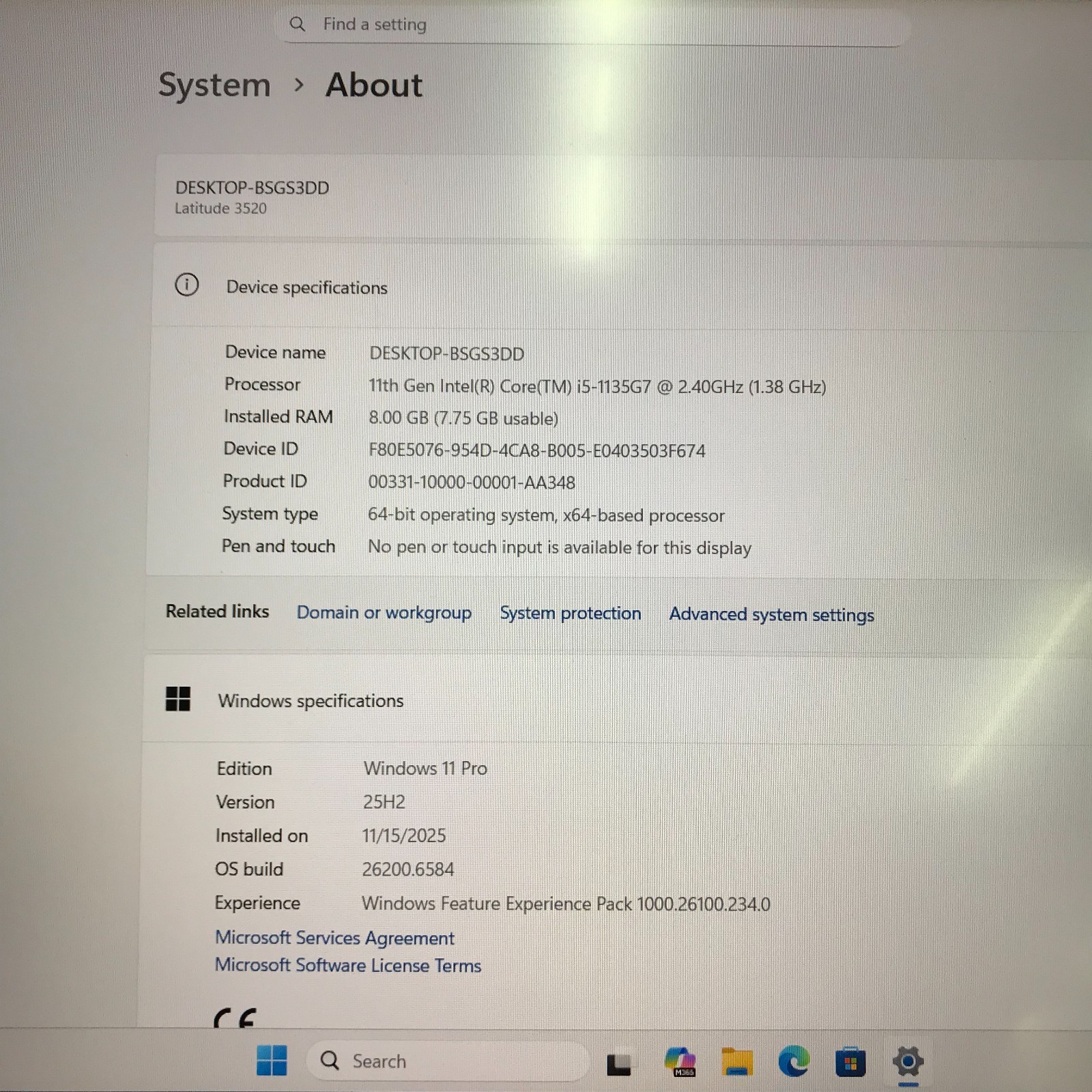 Dell Latitude 3520 15.6″ i5-1135G7 2.4GHz 8GB RAM 256GB SSD (Windows 11 Pro)