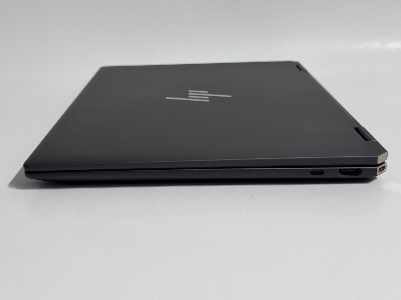HP Spectre X360 2-in-1 16-aa0023dx 16″ Ultra 7 155H 32GB DDR5 1TB SSD RTX 4050