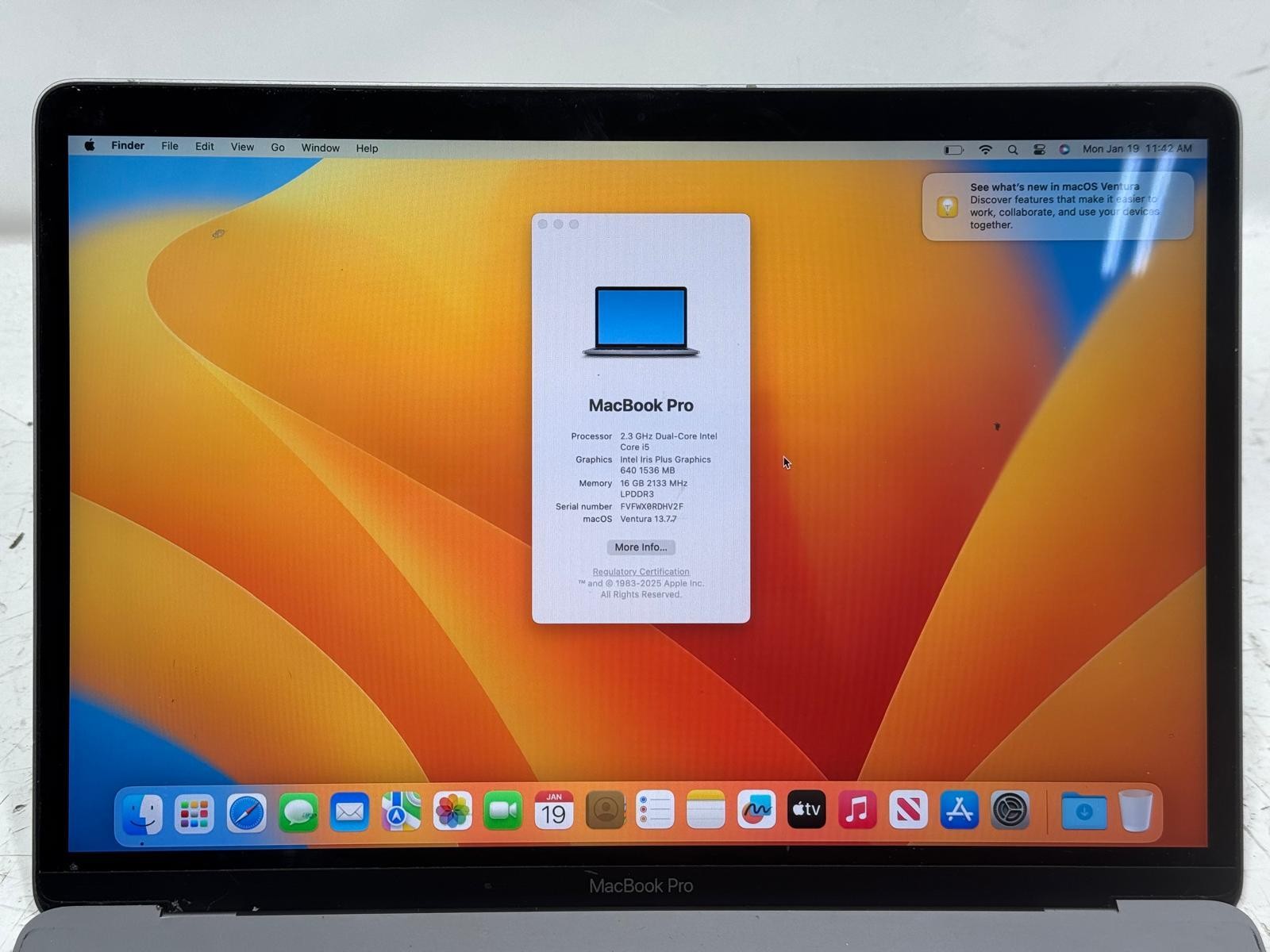 Apple MacBook Pro 2017 13″ Intel Core i5 16GB RAM 500 GB SSD *Read*