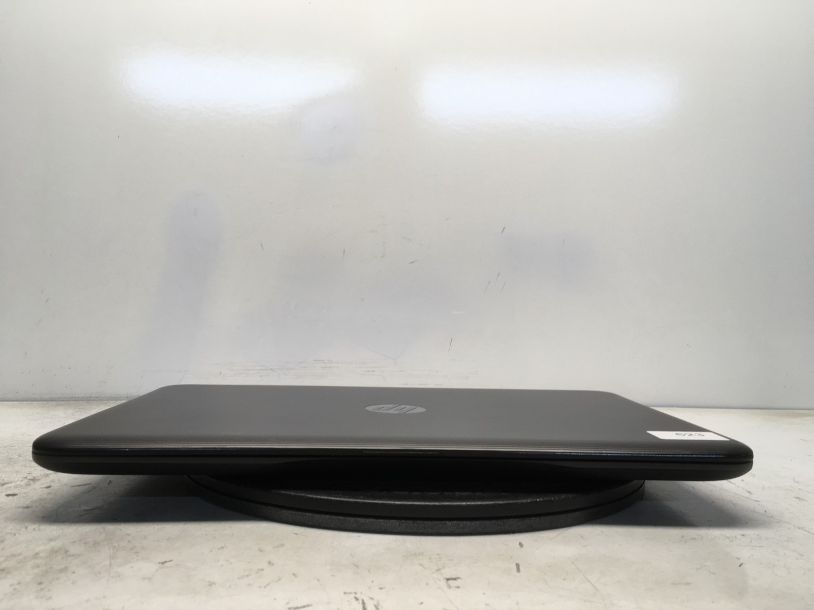 HP 15-BA009DX AMD A6-7310 2000MHz 4 GB NO HDD No Batt