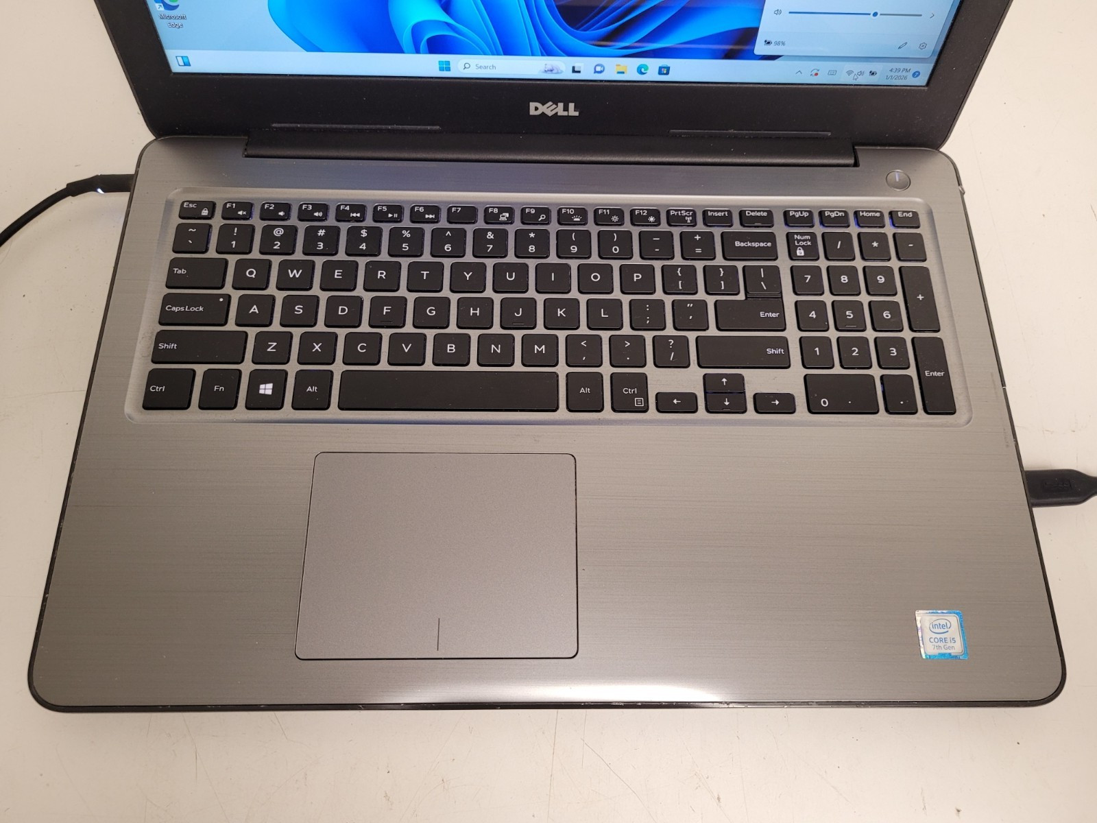 Dell inspiron 5567 15.6″touch i5-7200u 2.5ghz 8gb ram no ssd Parts READ FVKCRC2