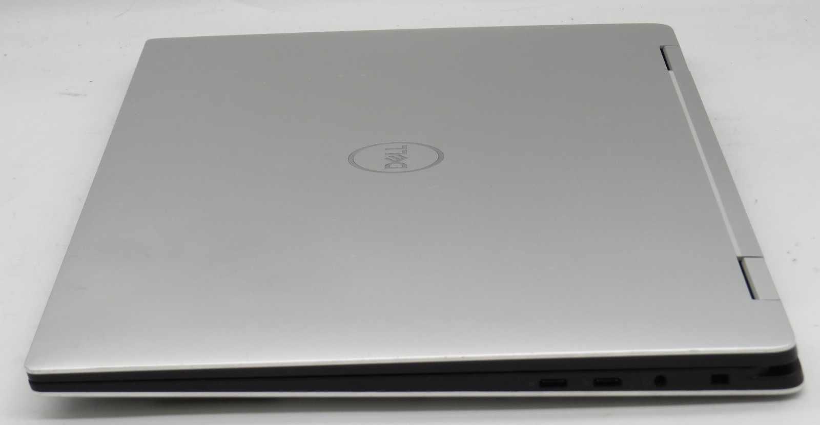 Dell XPS 15 9575 Touch 2in1 i7-8705G 16GB RAM 256GB SSD Radeon No OS *READ