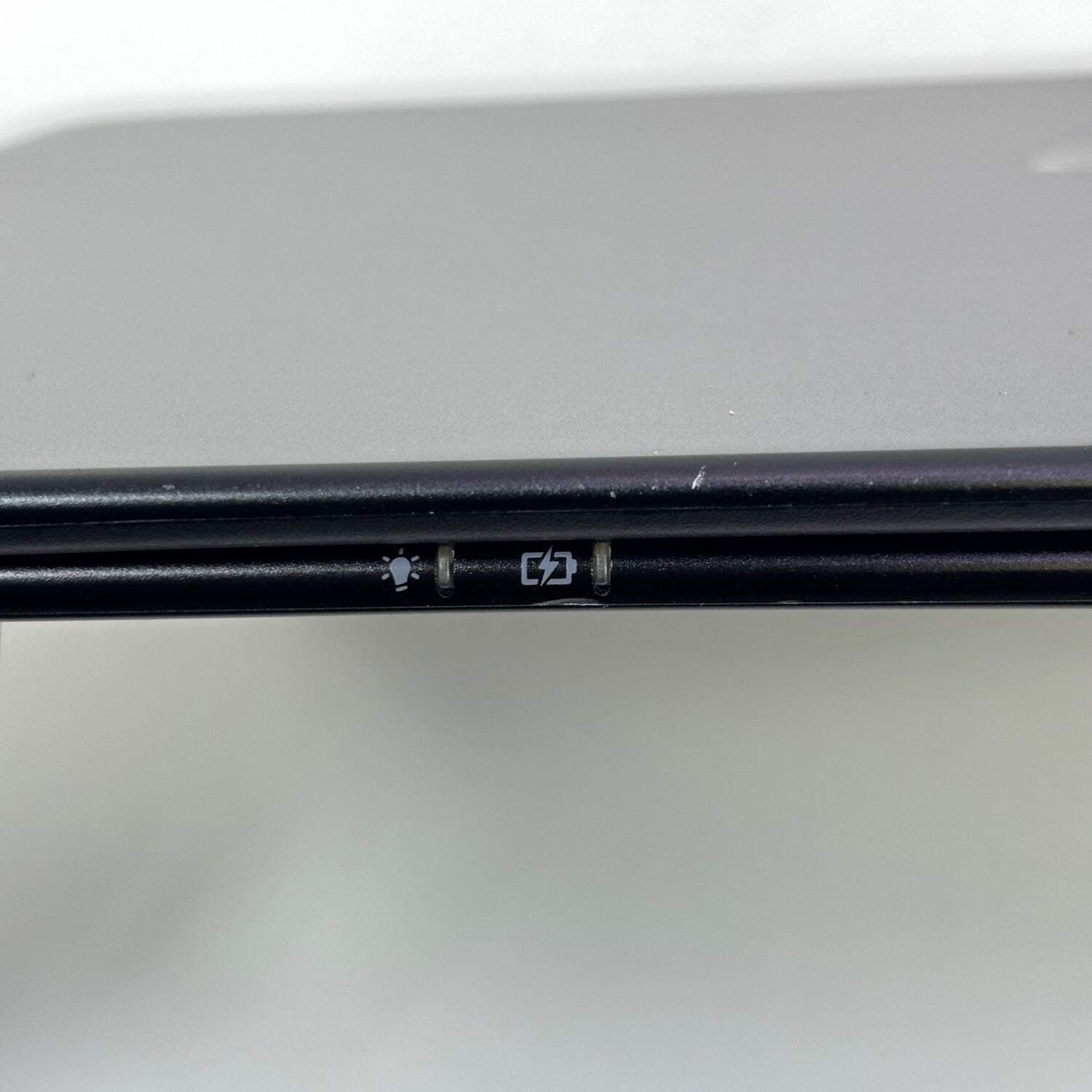 Broken Acer Spin 7 SP714-51 14″ i7-7Y75 1.3GHz 8GB RAM 256GB SSD – Read