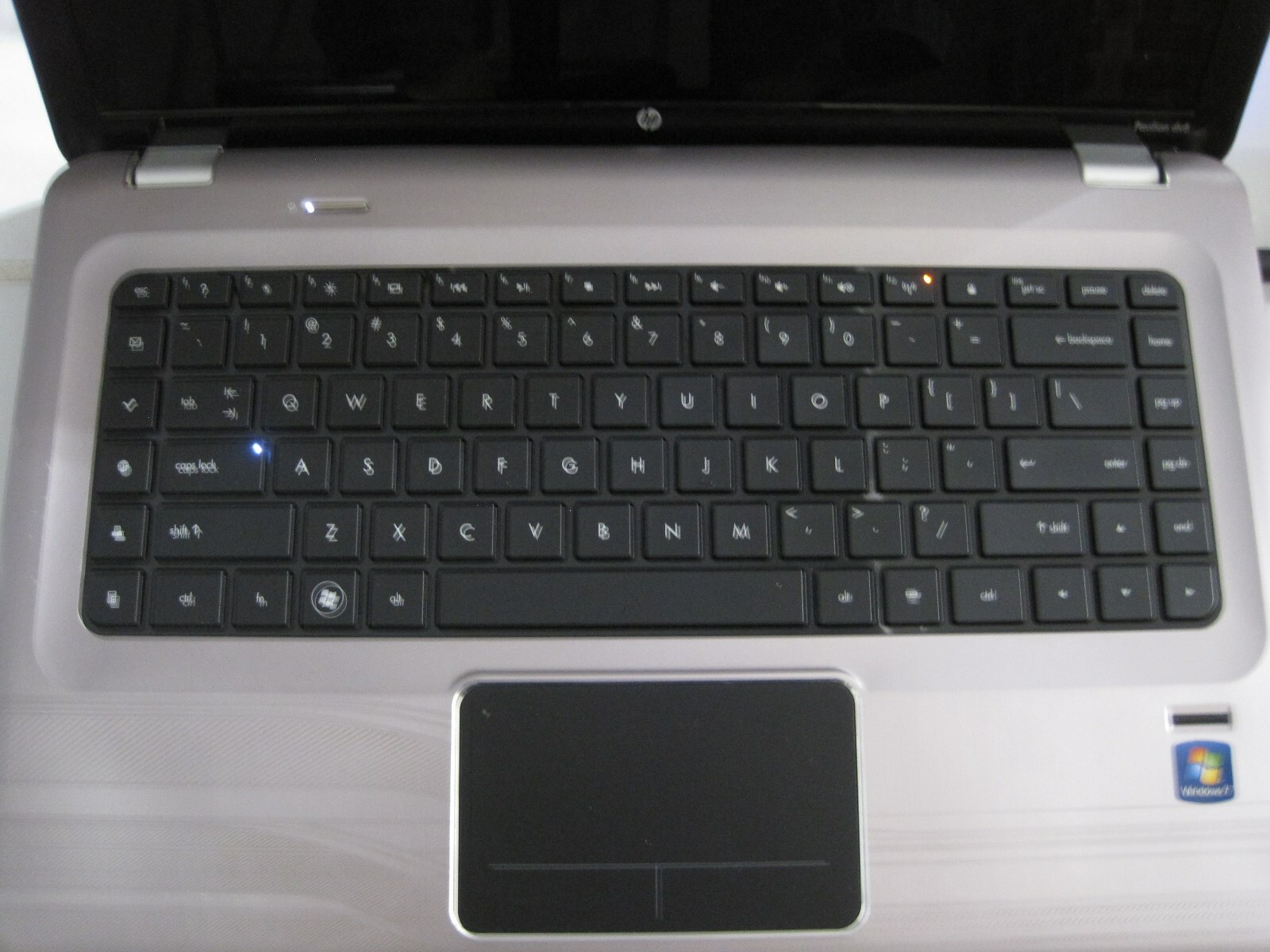 Lot of 4 Laptop- Dell Inspiron 1520 1521 HP Pavilion dv6-3025dx Acer Aspire 5315