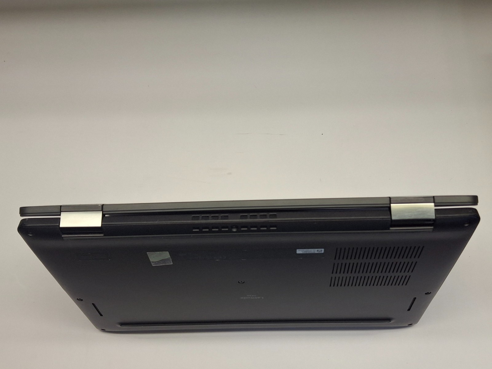Dell Latitude 7430 Core i7-1265U 16GB Ram 256 GB NVMe Win 11 Pro 2-in-1 Touch
