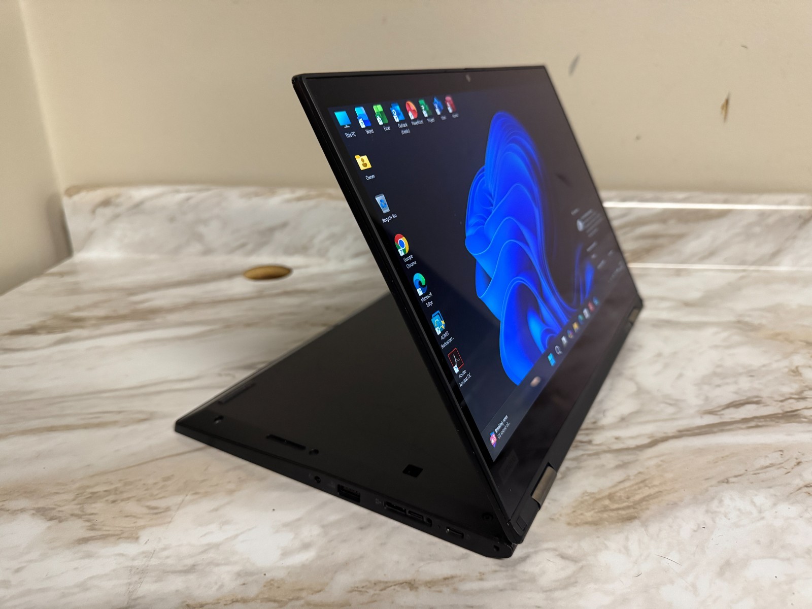 Lenovo Thinkpad L13 Yoga 2-IN-1 Touch Laptop – intel i5 – 8GB RAM 256GB SSD W11P
