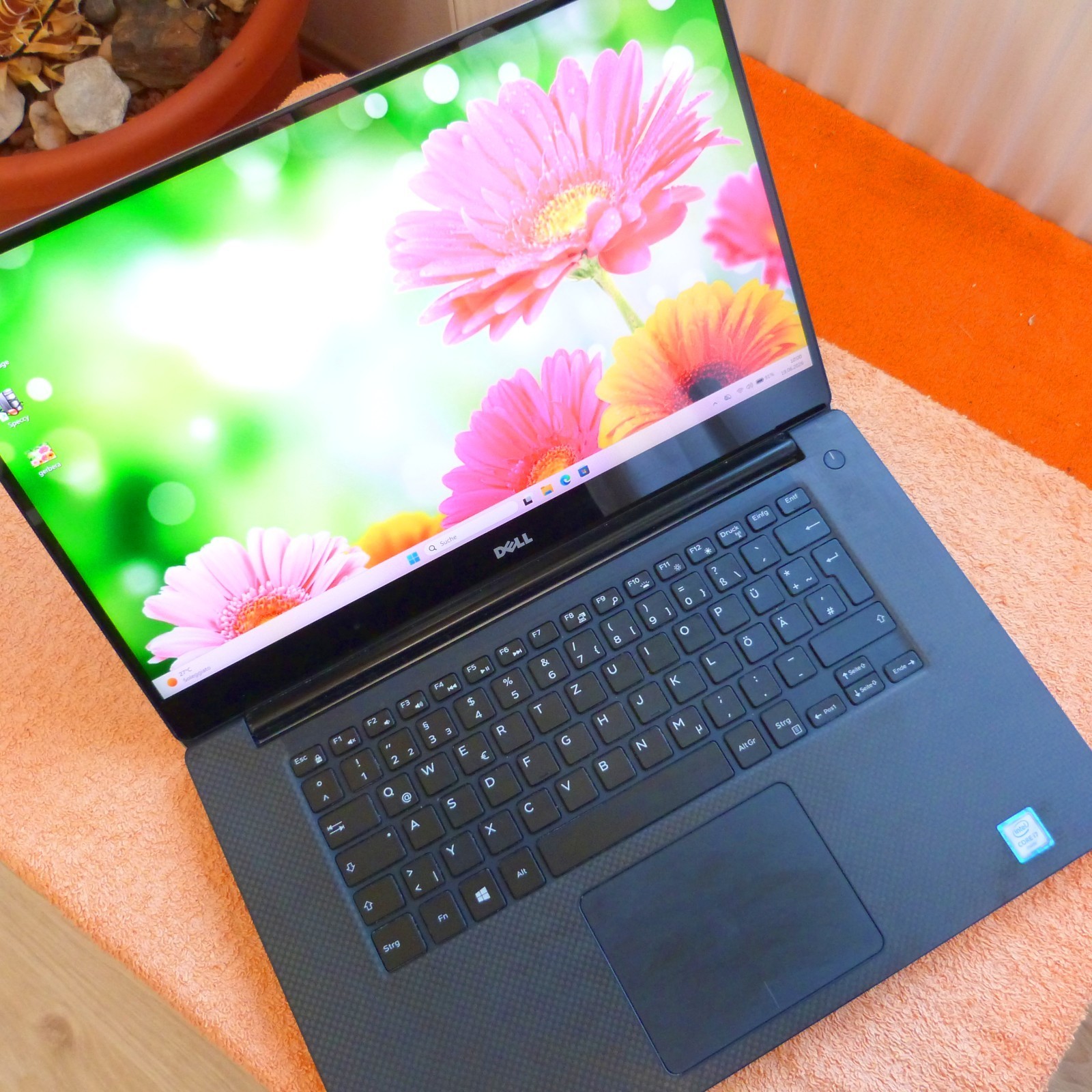 Dell XPS 15 9550 Carbon Fiber Magnesium 15-inch 4K Ultra | 2TB SSD |…
