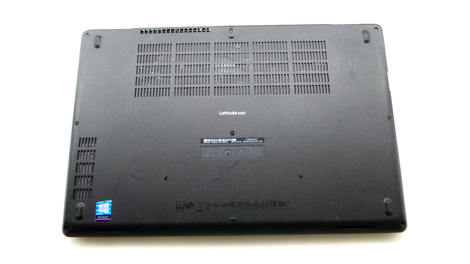 Dell Latitude 5590 15.6″ | i7-8650U 1.90GHz | 16GB RAM 512GB NVMe | WIN 11 PRO