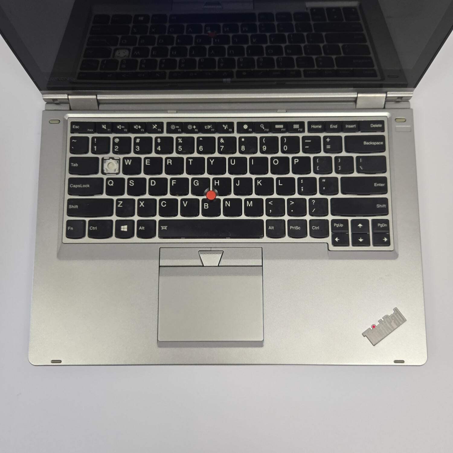 Broken Lenovo ThinkPad X1 2-in-1 Gen 1 14″ i7-6500U 2.5GHz 16GB RAM 250GB HDD