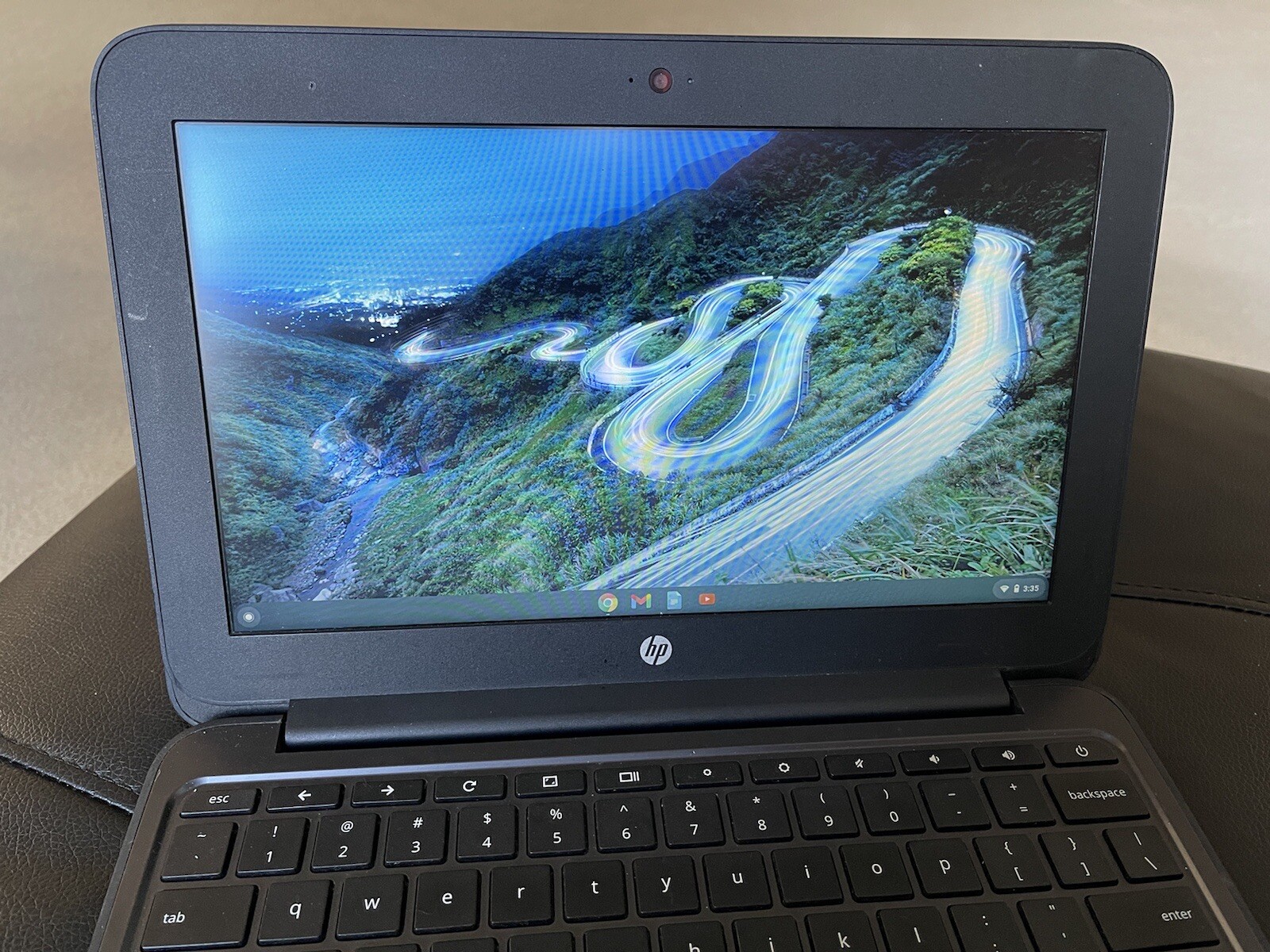 hp chromebook 11 g4 4GB RAM 16 GB HD Wifi/ AC Included