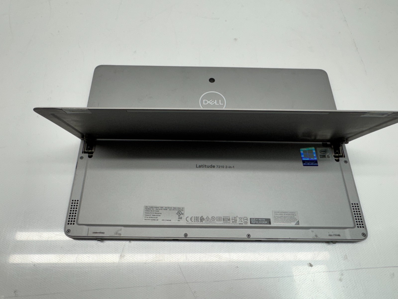 Dell Latitude 7210 2-in-1 12.3″FHD Touch i5-10310U@1.70GHz 16GB RAM 256GB SSD