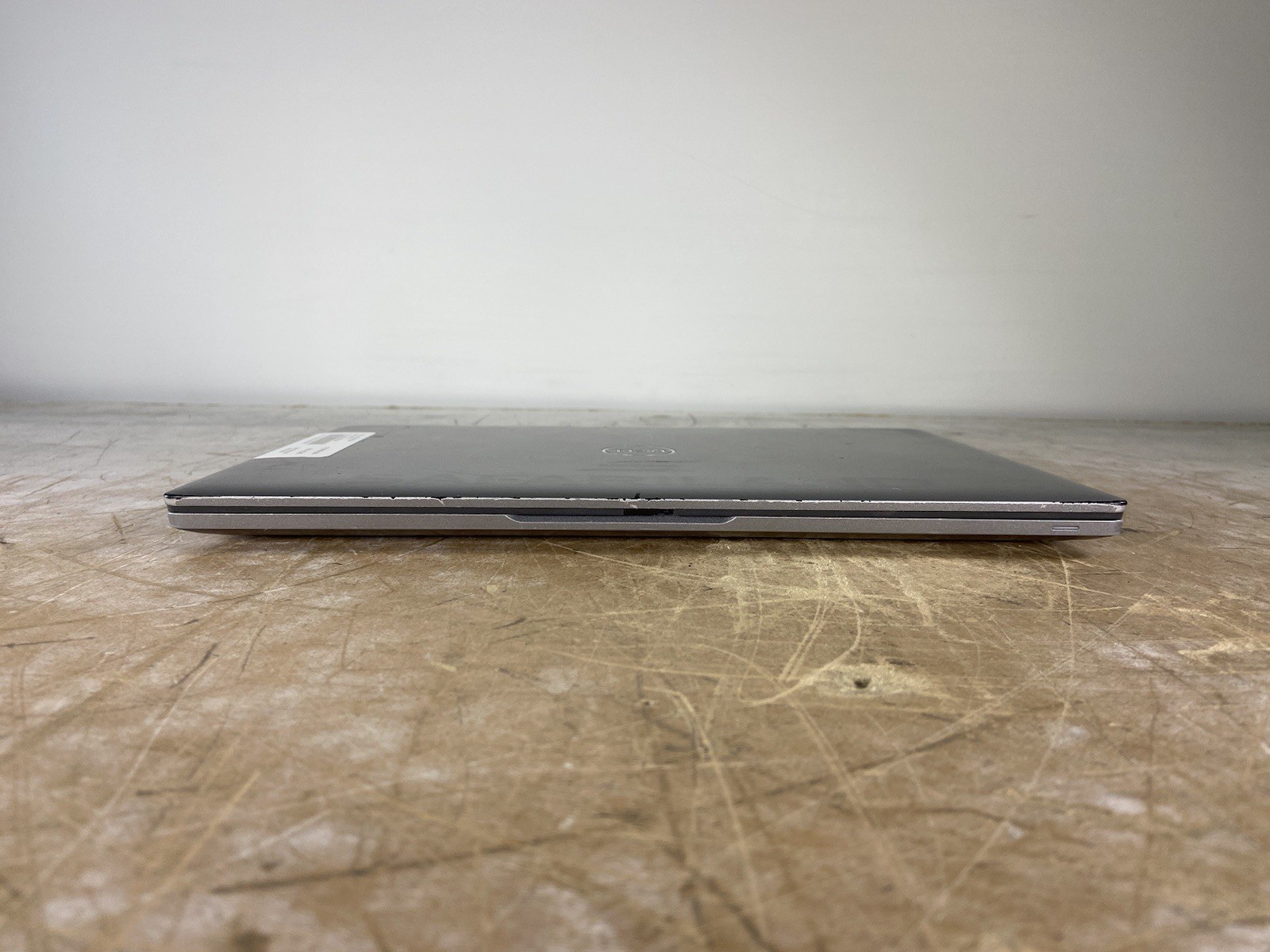DELL LATITUDE 5330 I5-1235U @ 0.9GHz, 8GB RAM, NO HDD/OS – (FOR PARTS)