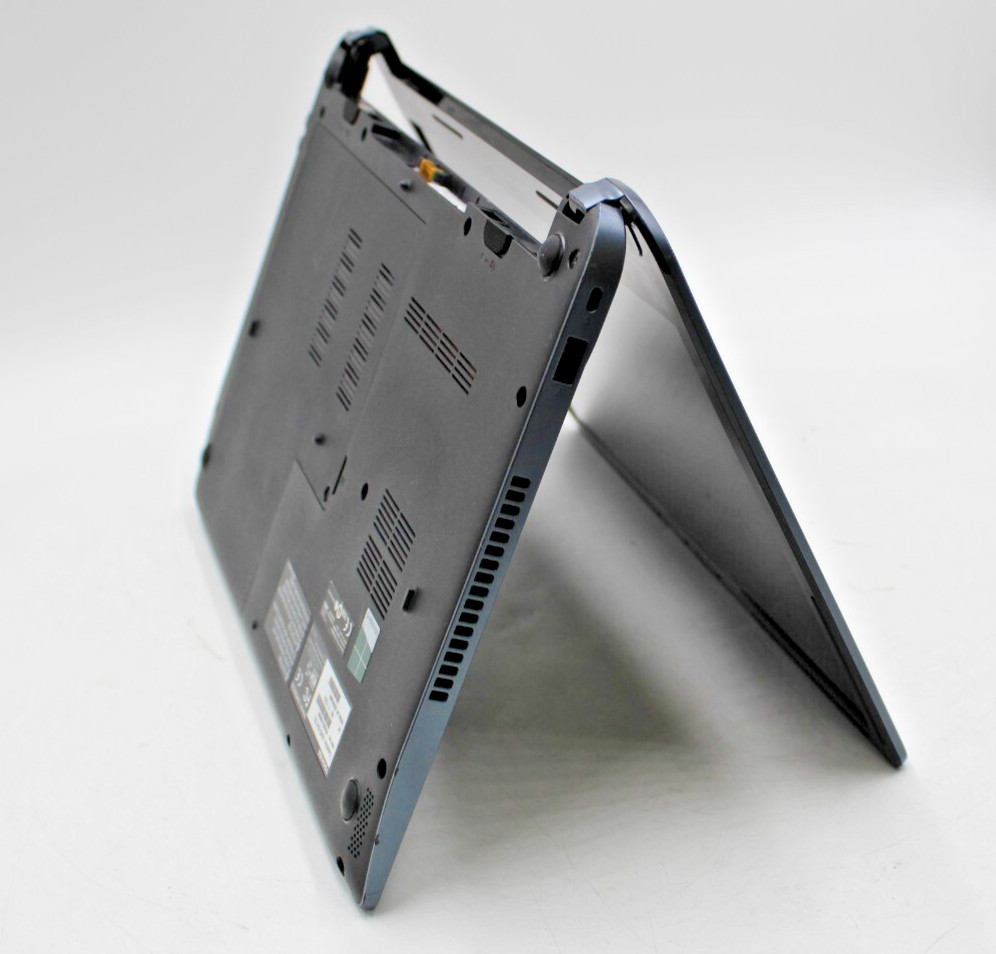 Toshiba Satellite U945 14in 32 GB SSD and 500 GB HD 4 GB RAM i3-3227U No OS