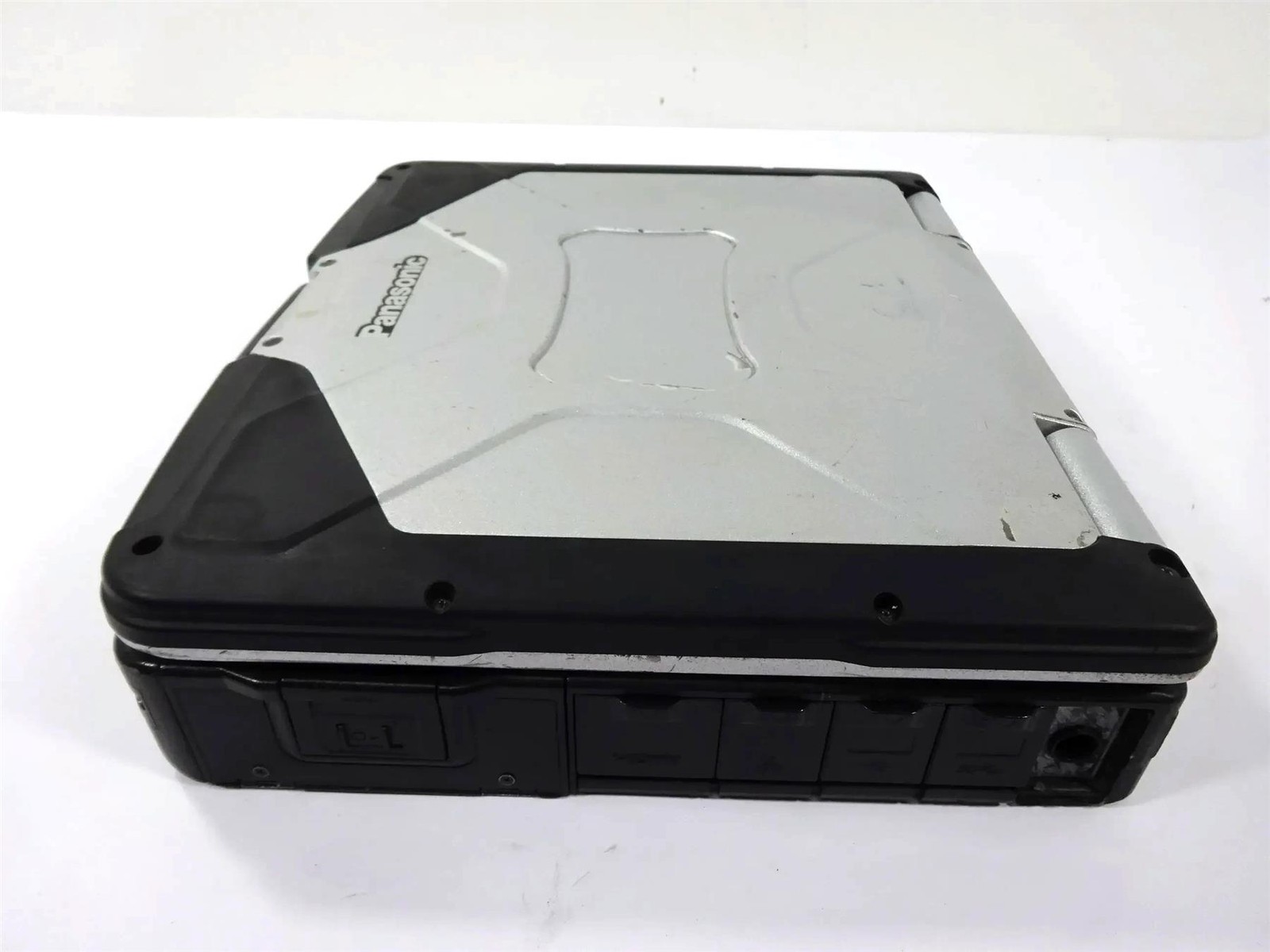 Panasonic Toughbook CF-31 MK6 Core i5-7300U 2.6GHz 8GB RAM – No HDD