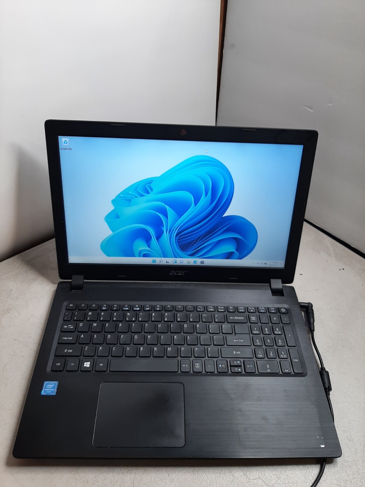 Acer Aspire A315-31 Intel Pentium N4200 1.10GHz 4GB RAM 128GB SSD Win11 #97