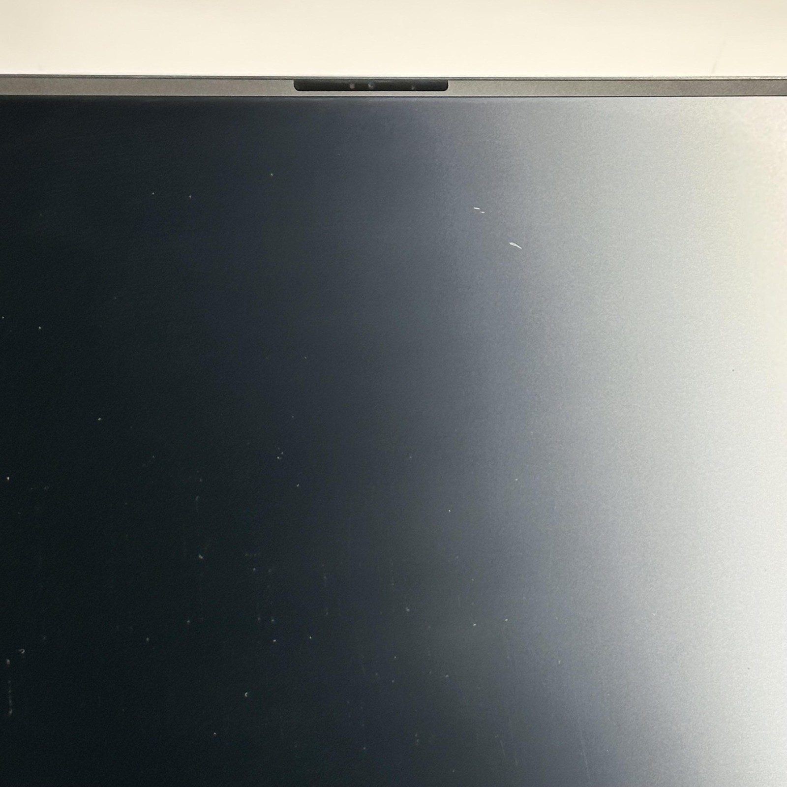 Dell XPS 15 9520 Silver FHD+ 2.5 GHz i9-12900HK 32GB 512GB SSD RTX 3050 Ti Good