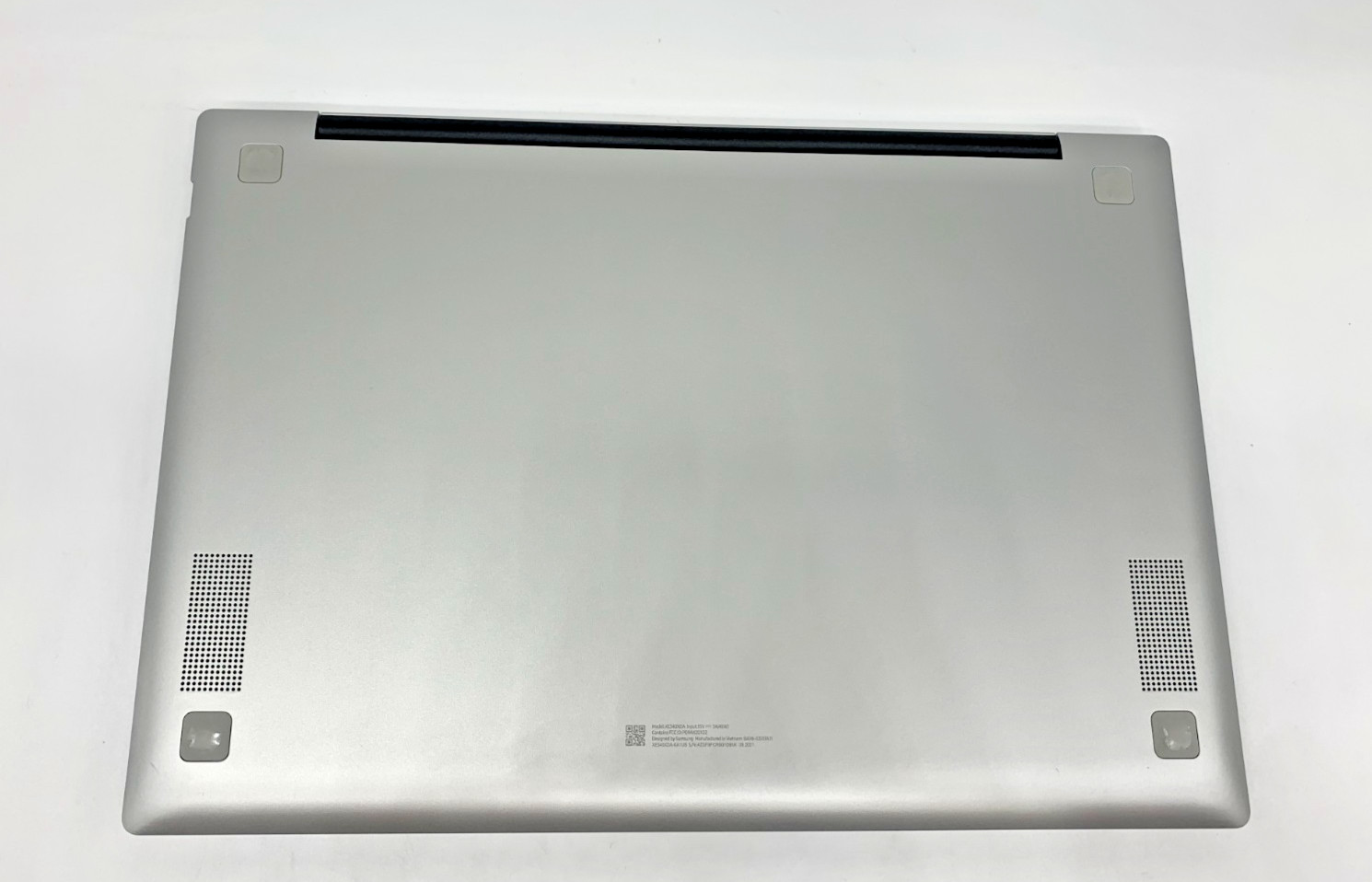 Samsung Galaxy Chromebook GO 14” N4500 2.8GHZ 32GB SSD 4GB LPDDR4 SILVER/B/BOX