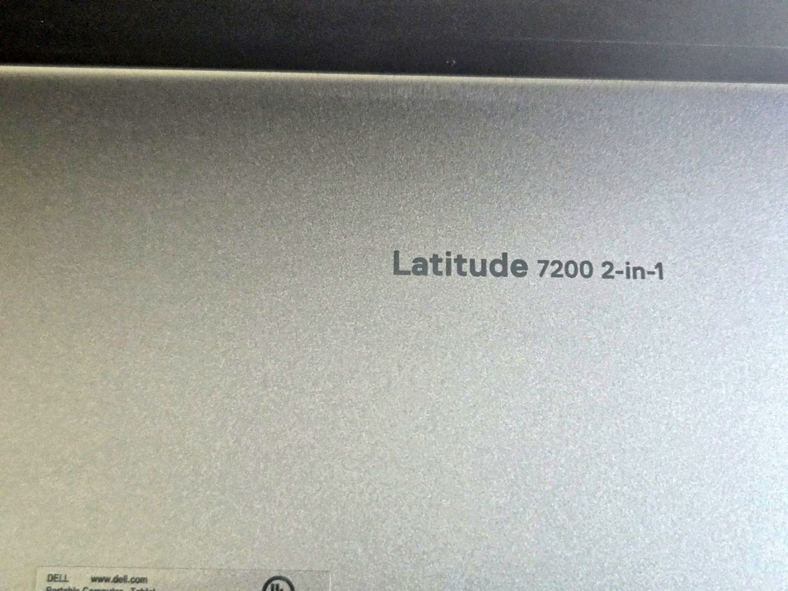 Dell Latitude 7200 Tablet – 1.9 GHz i7-8665U 16GB 256GB 12.3″ Touchscreen