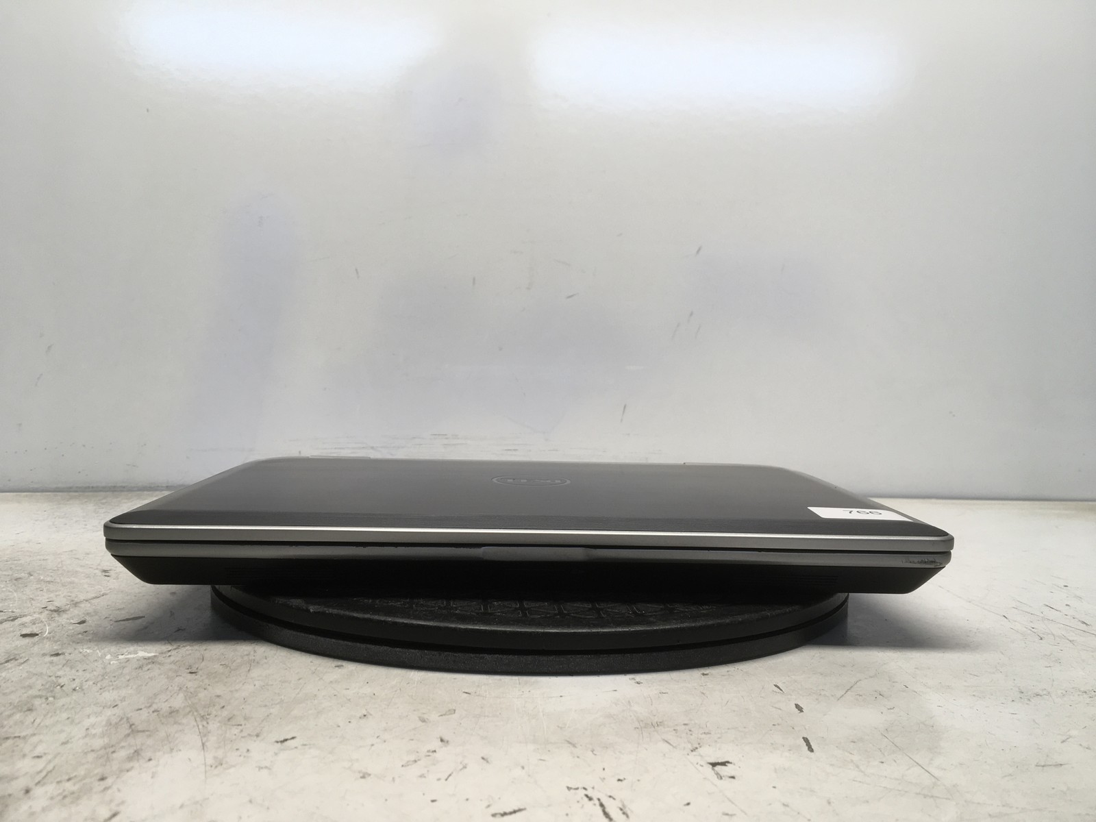 Dell Latitude E6330 Intel i5-3340M 2.7GHz 4 GB NO HDD No Batt