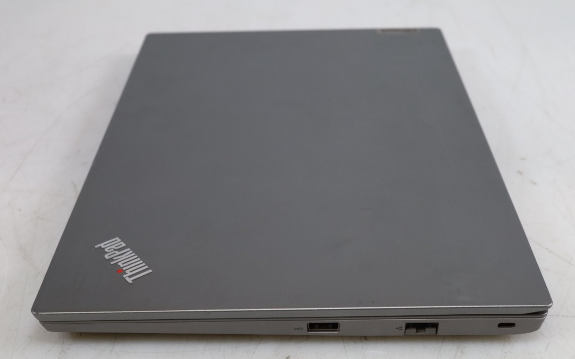 Lenovo THINKPAD E14 G4 13.9″ i5-1235U 16GB DDR4 Parts Repair