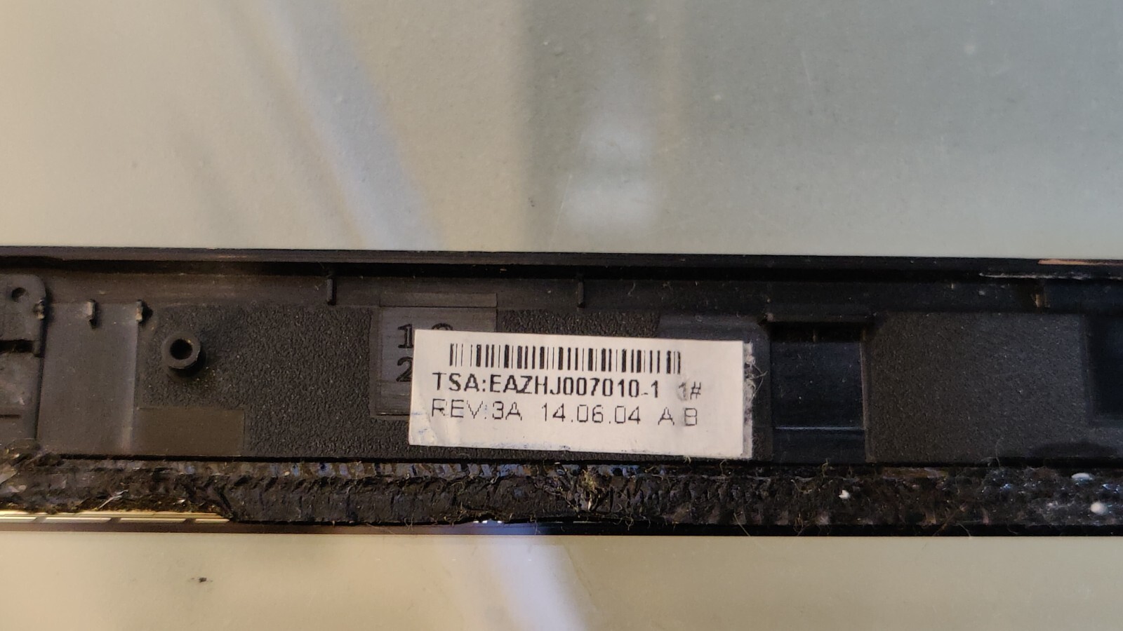 ACER V3-111P V3-112P 11.6″ TOUCHSCREEN FRAME FRAME EAZHJ007010 GENUINE