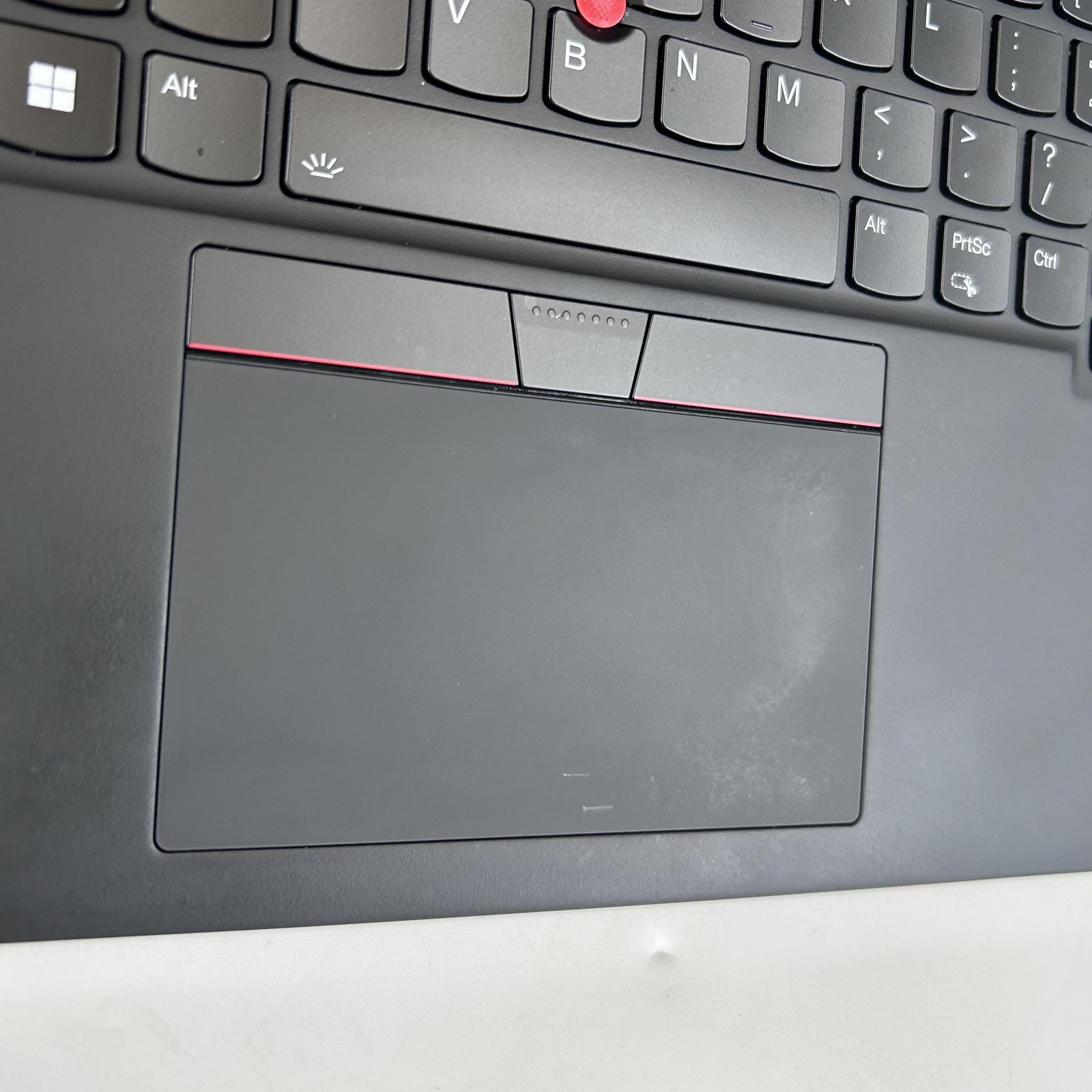 Lenovo ThinkPad P1 Gen 5 16 UHD+ 2.4 GHz i7-12800H 32GB 1TB SSD NVIDIA RTX A1000