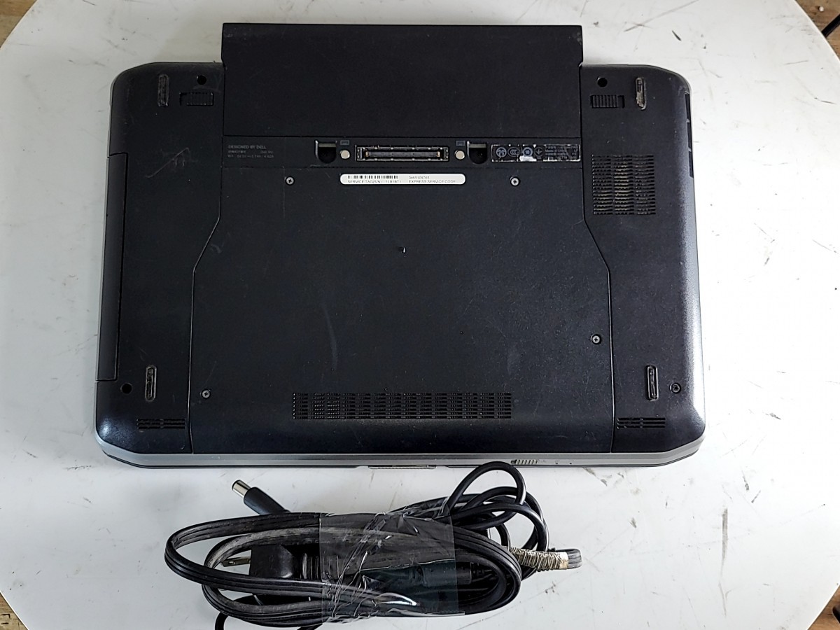 DELL LATITUDE E5420 Laptop Intel Core I5-2430M 4GB 320GB SEE NOTES