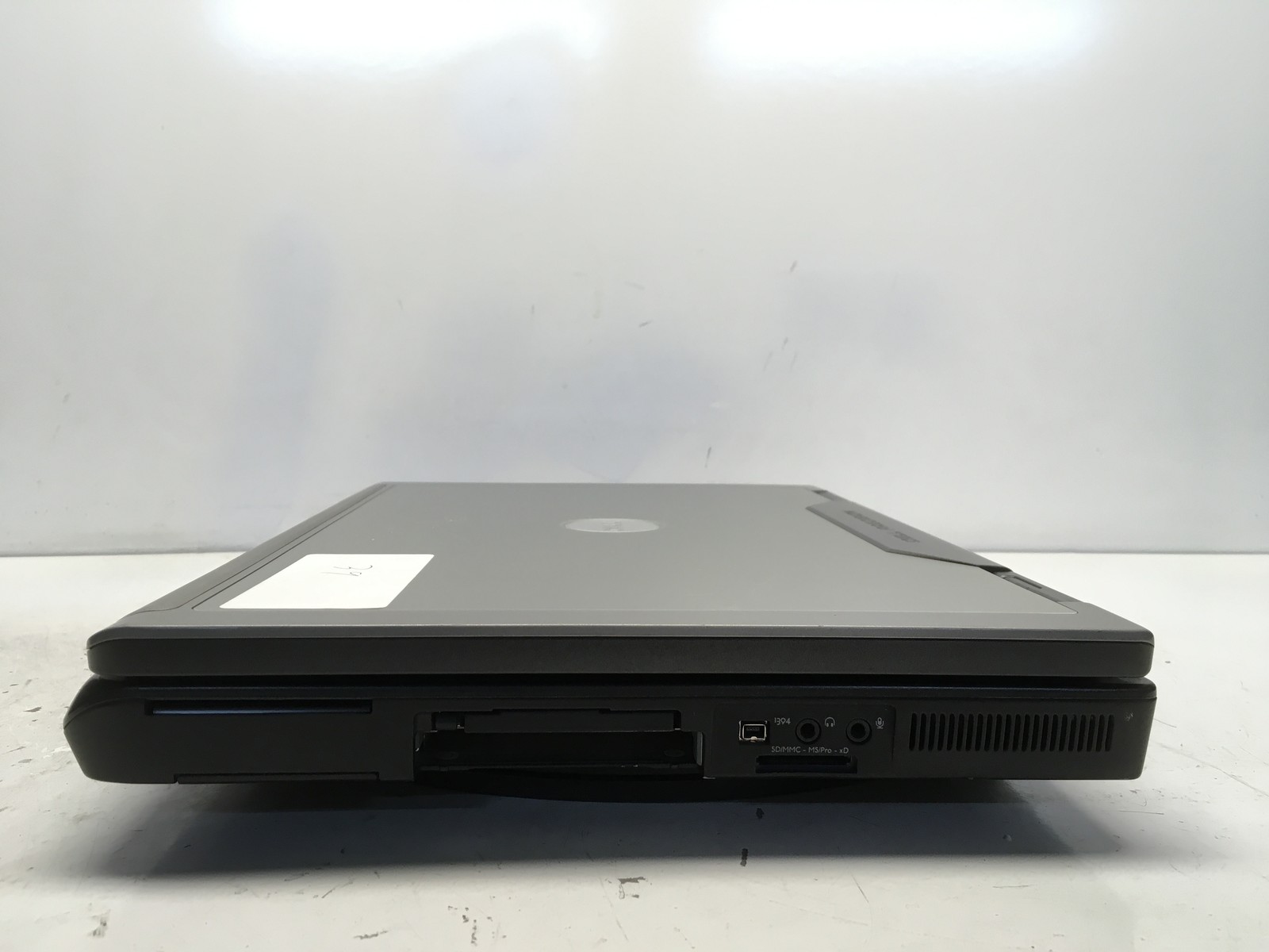 Dell Precision M90 Intel Core 2 Duo T7600 2.33GHz 1 GB NO HDD No Batt