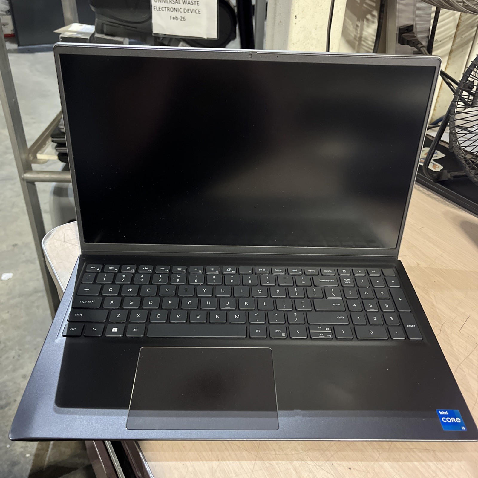 DELL VOSTRO 15 5510 INTEL CORE I5-11320H 16GB RAM NO HD