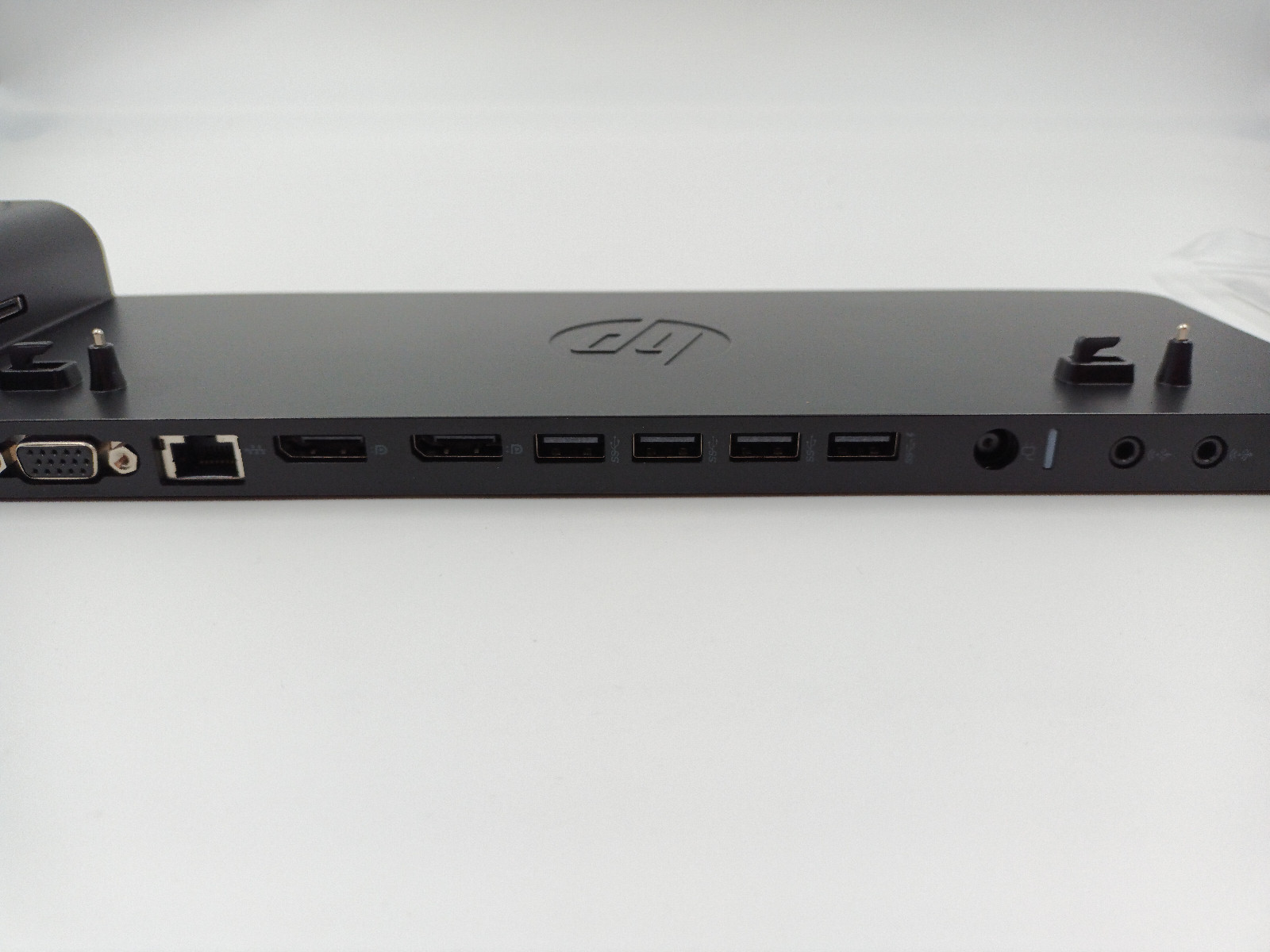 HP Elitebook 850 G1 + Docking Station + Carrying Case + Mouse
